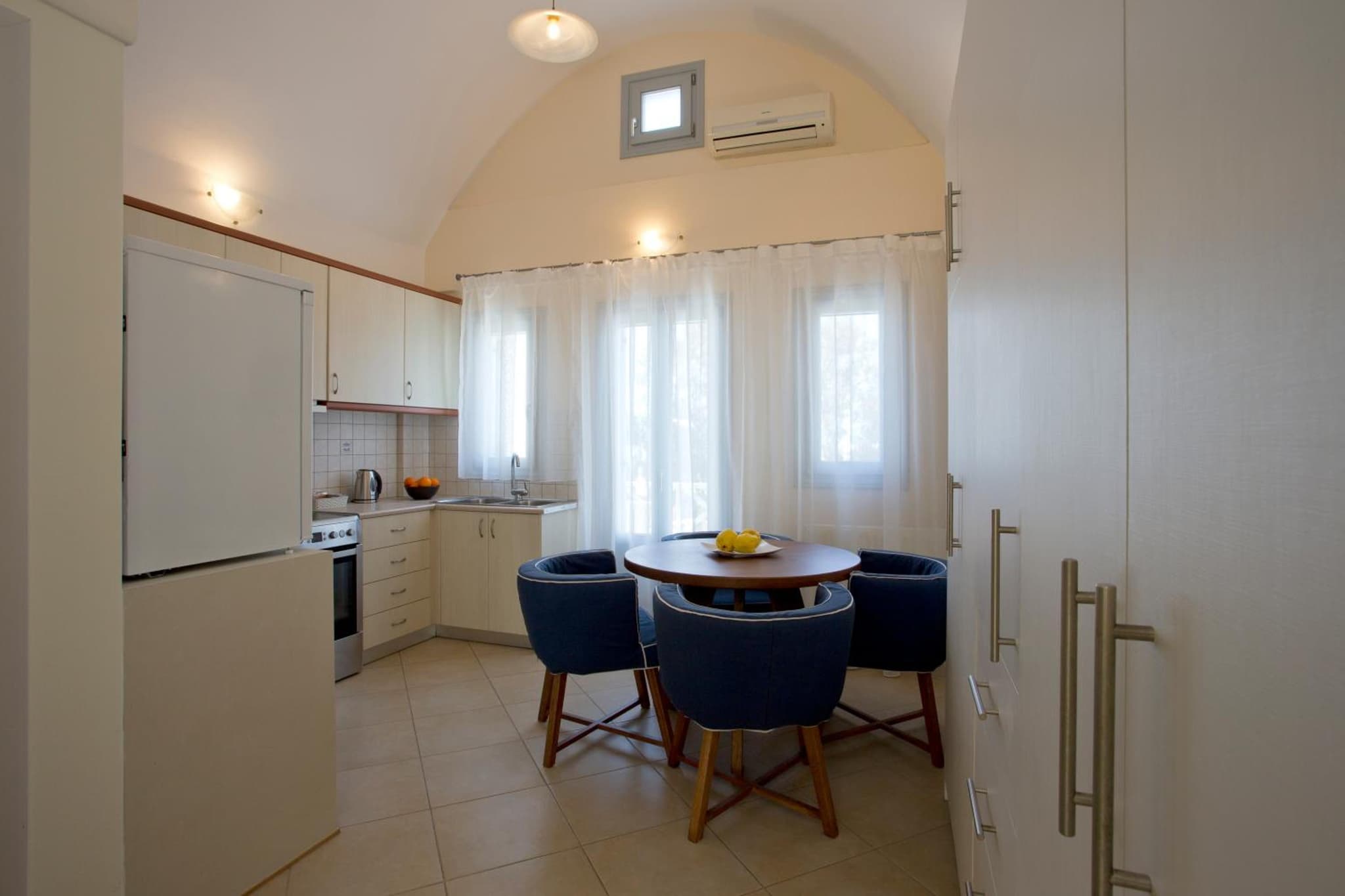 Santorini Med Homes - Sunday Apartment photo 3