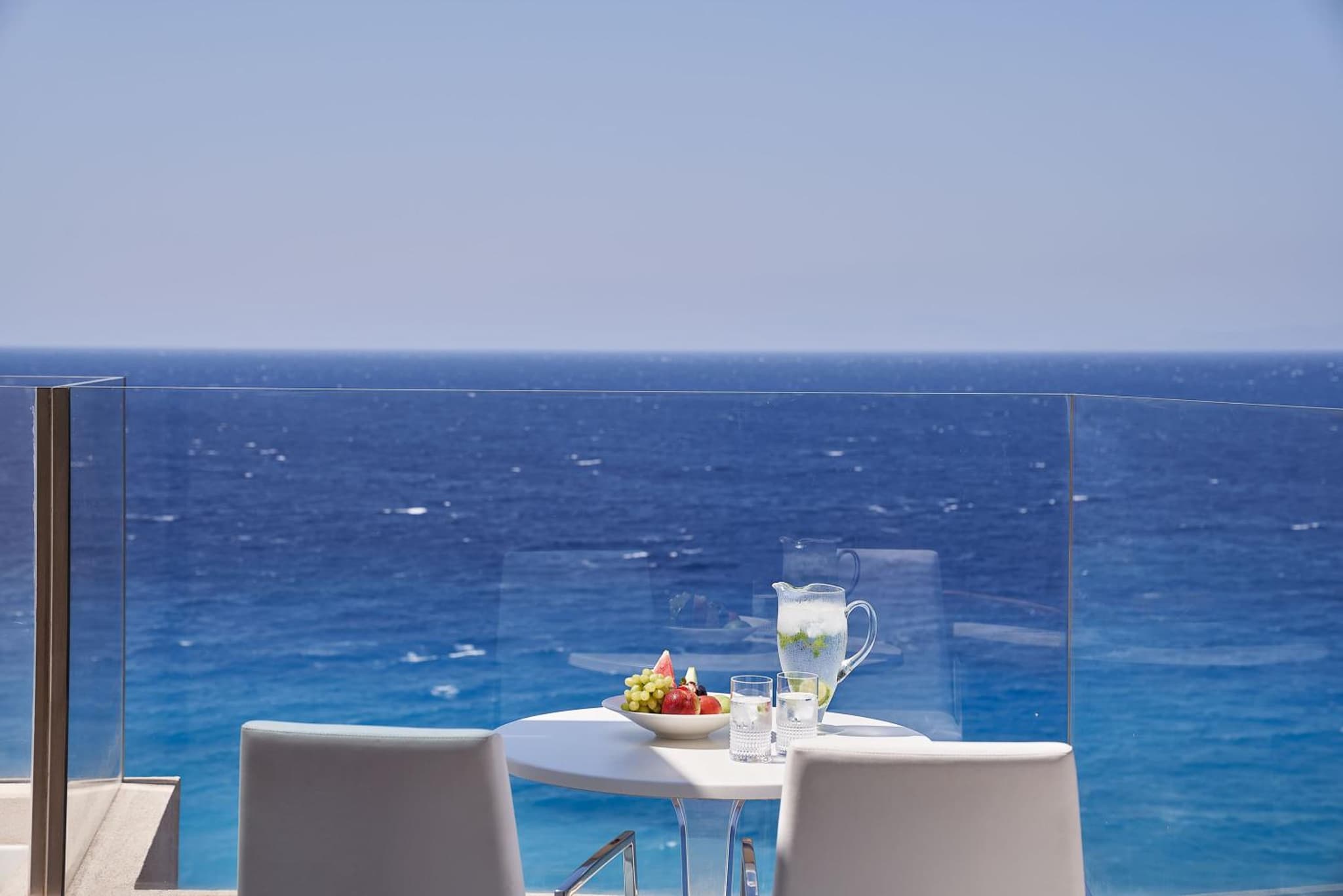 Bellevue On The Beach Suites photo 9