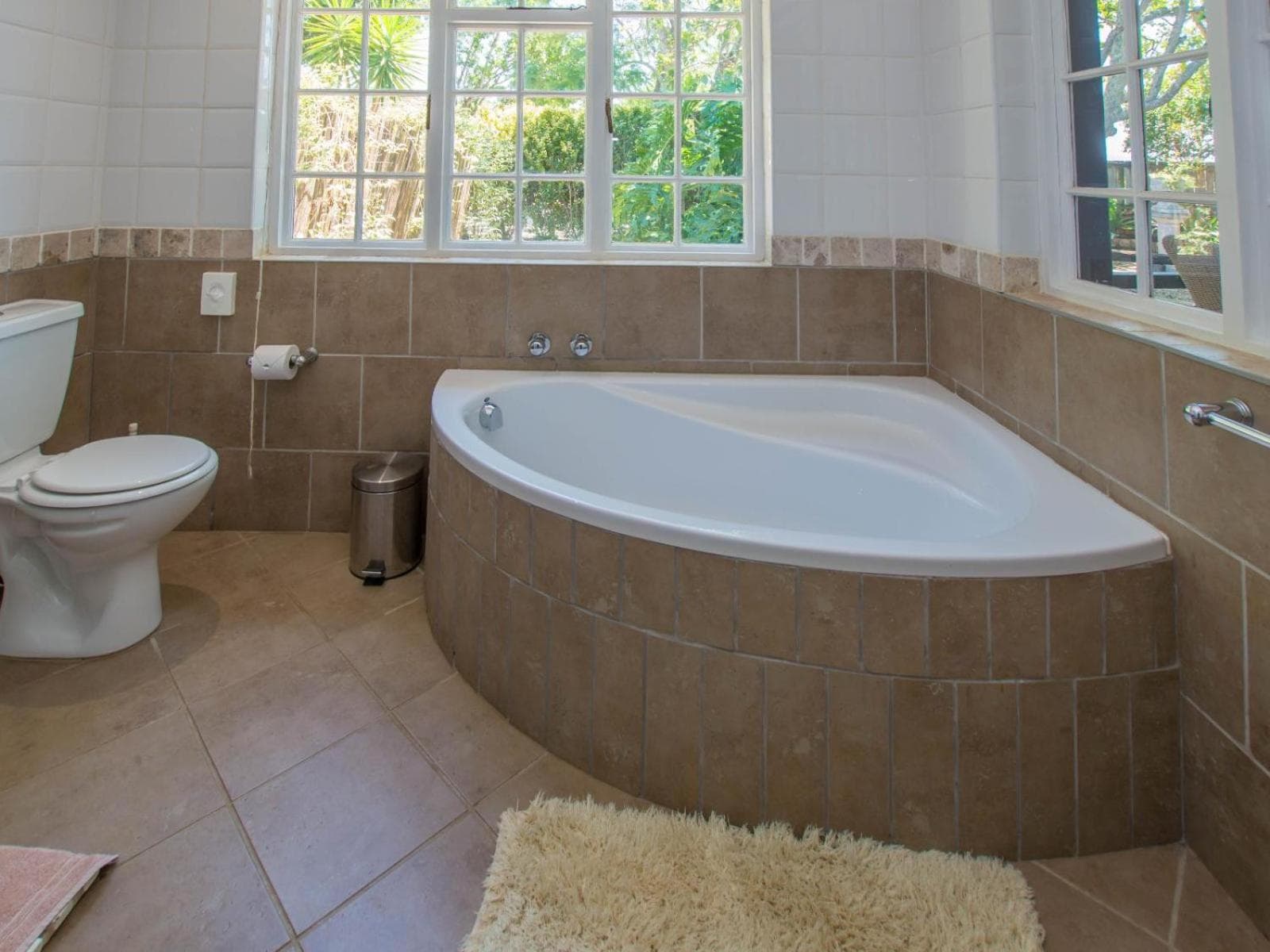 Chicane Bed and Breakfast photo 6