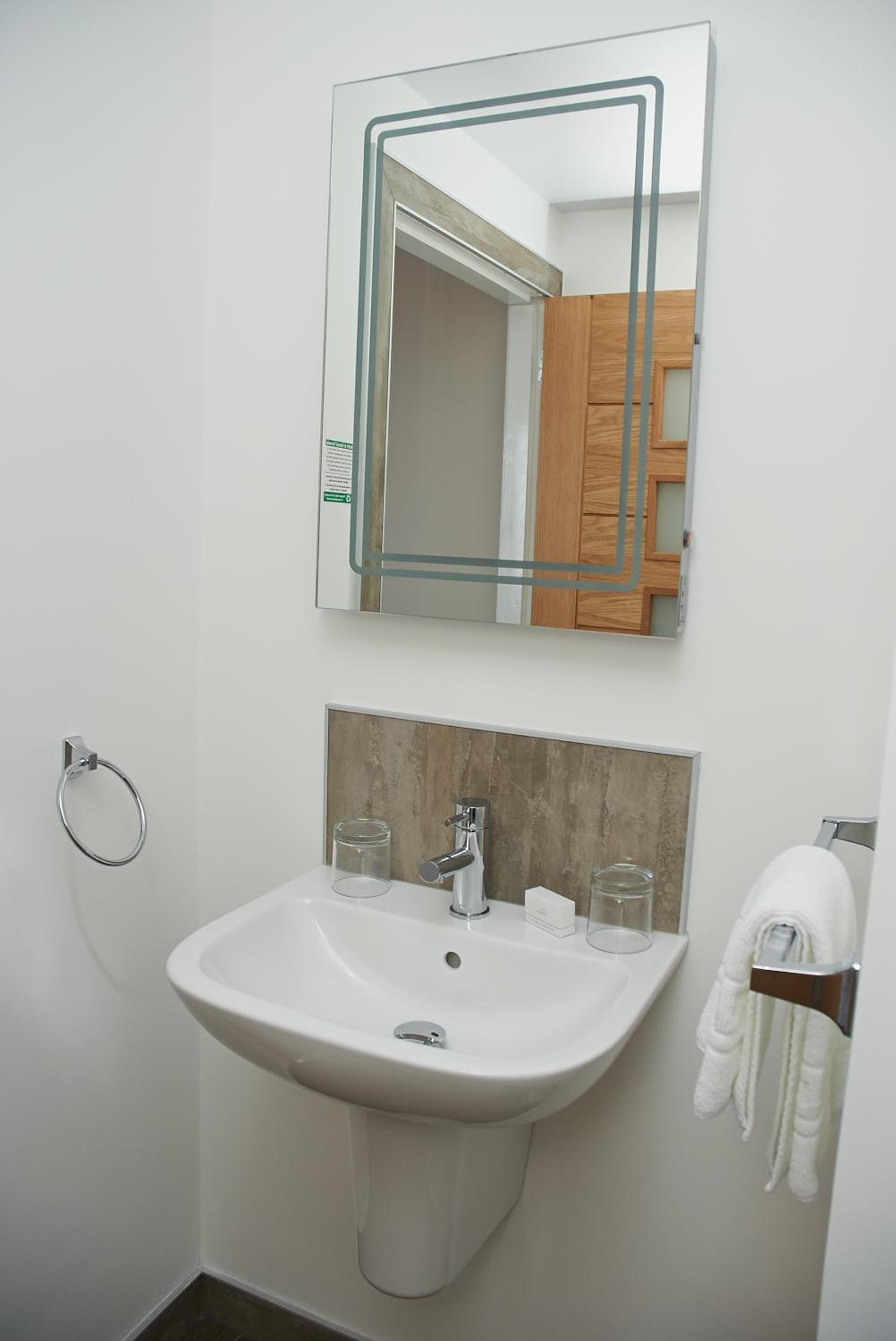 The Davron Hotel photo 5
