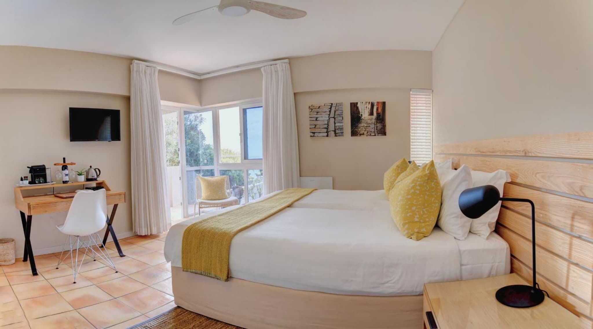 Periwinkle Lodge Guest House photo 3