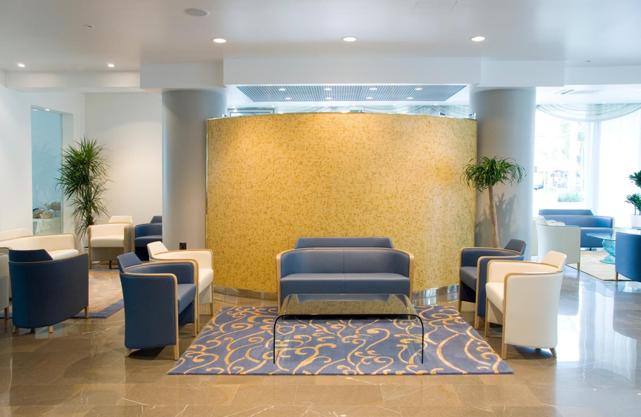 Club House Hotel photo 2