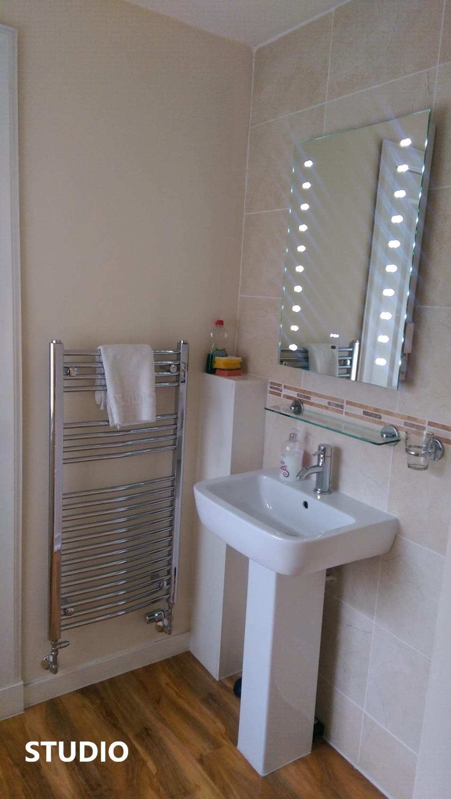 Edinburgh City Suites photo 2