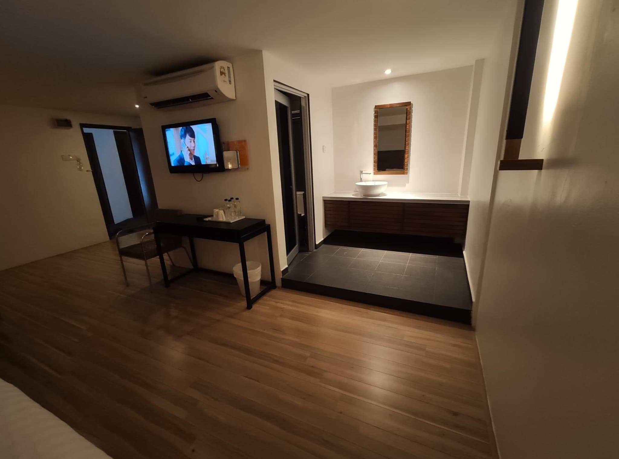 T Hotel Tandop photo 8