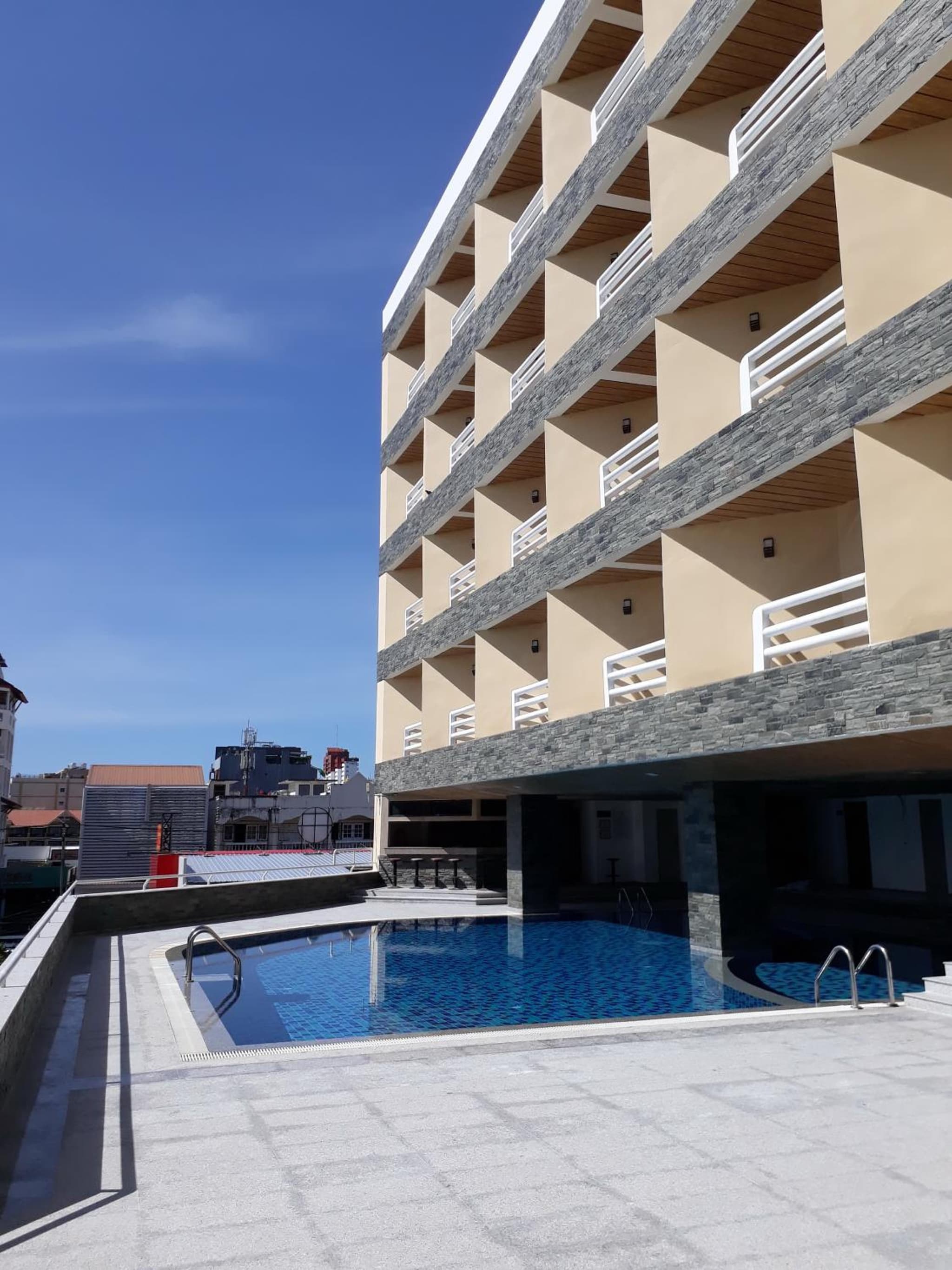 City Beach Resort photo 8