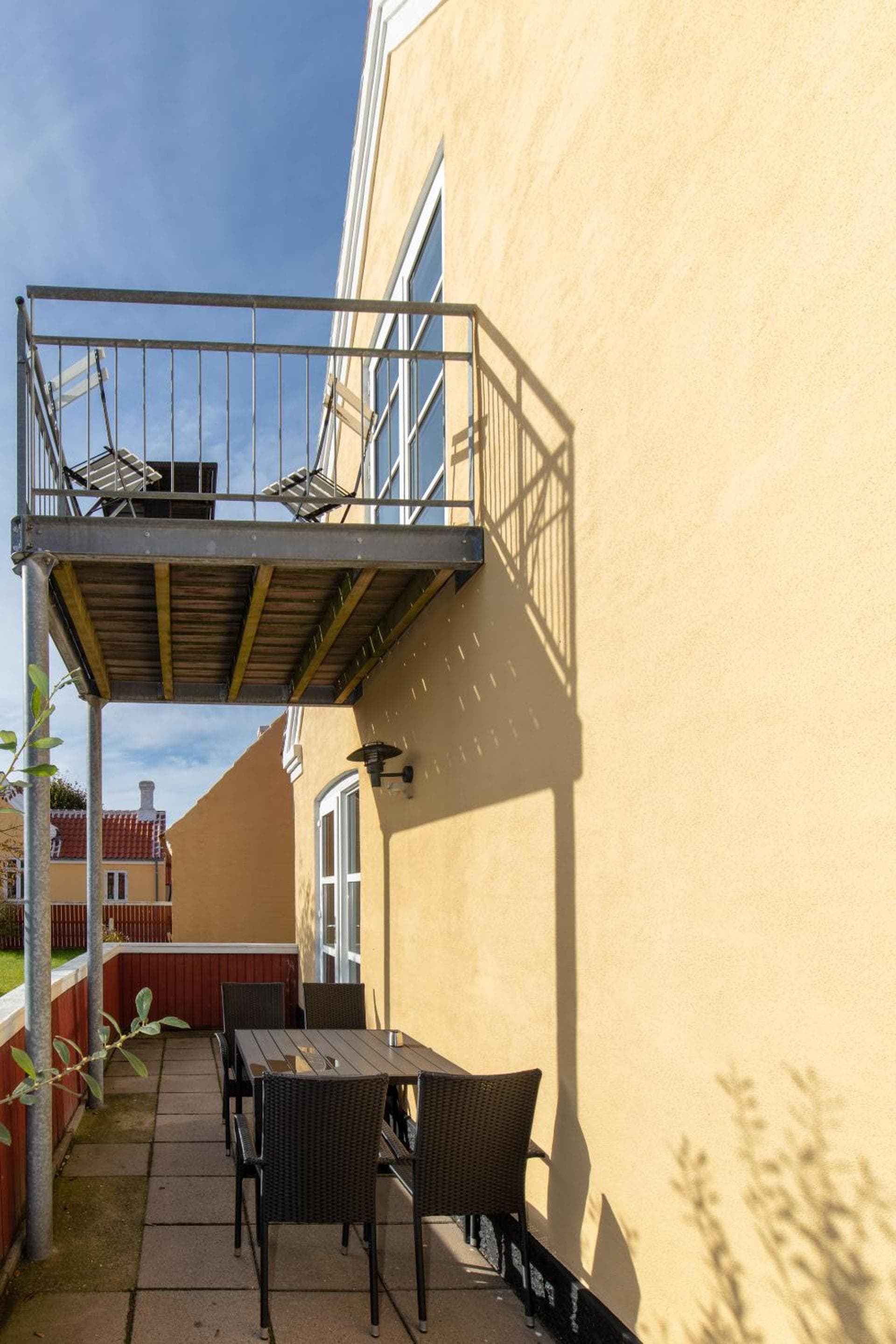 Foldens Hotel Annex photo 6