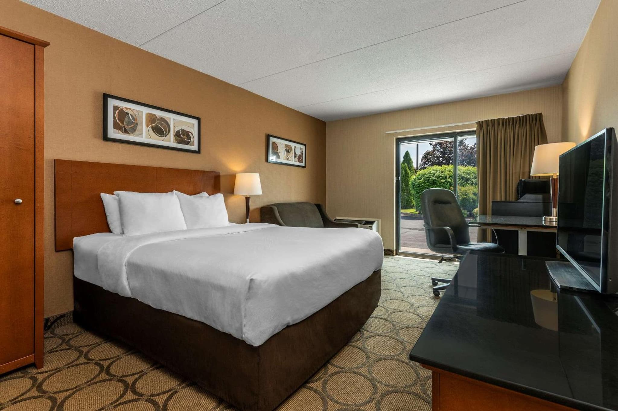 Comfort Inn Belleville photo 9