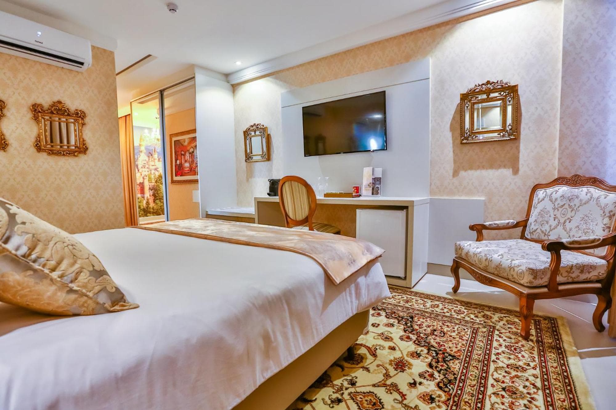 Golden Lis Hotel Boutique photo 8