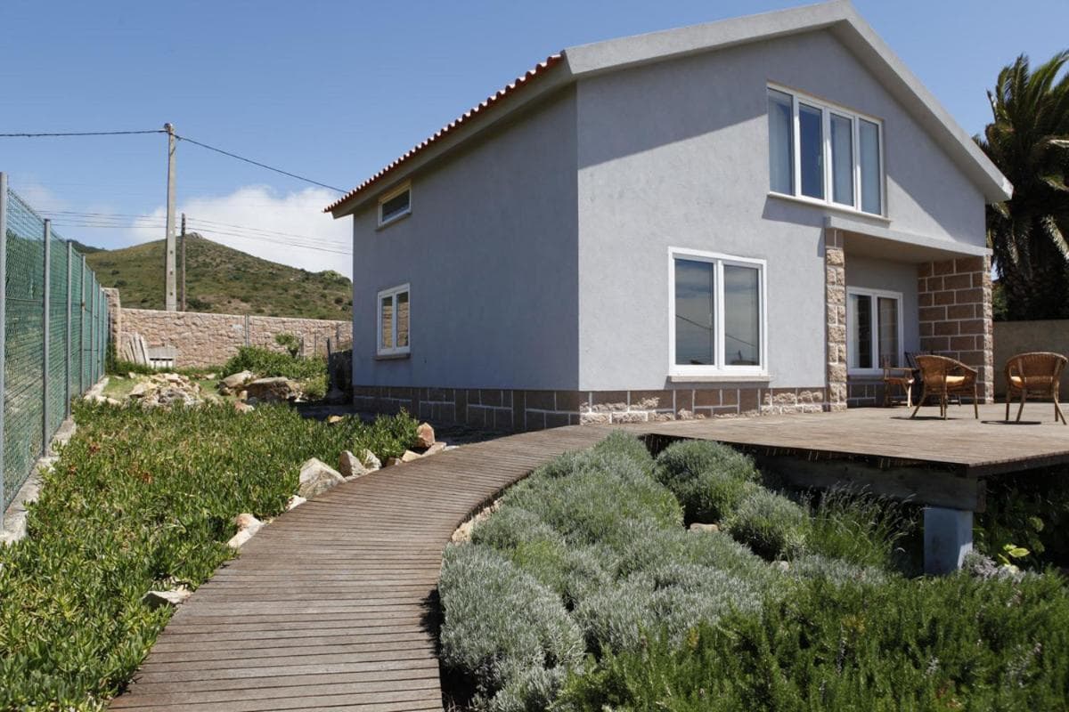 FLH Mira Guincho House with Sea View and Garden