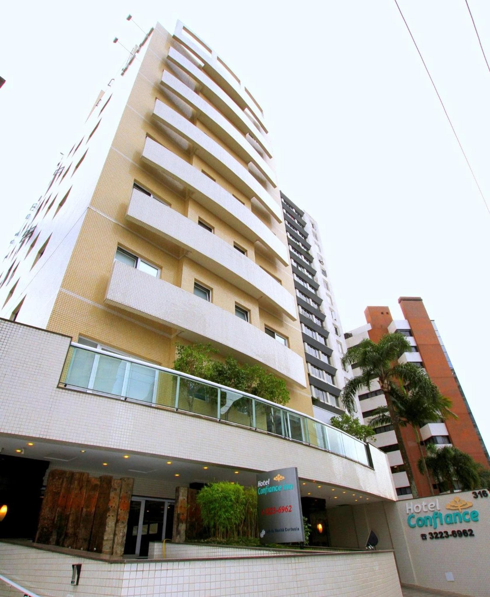 Hotel Confiance Batel photo 2