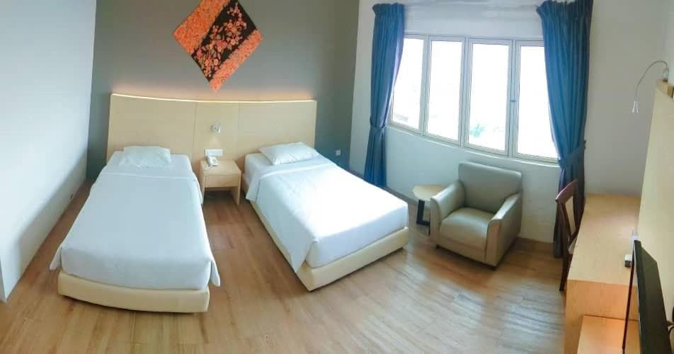 Kingston Hotel 25 - Summit Signature Batu Pahat, Johor