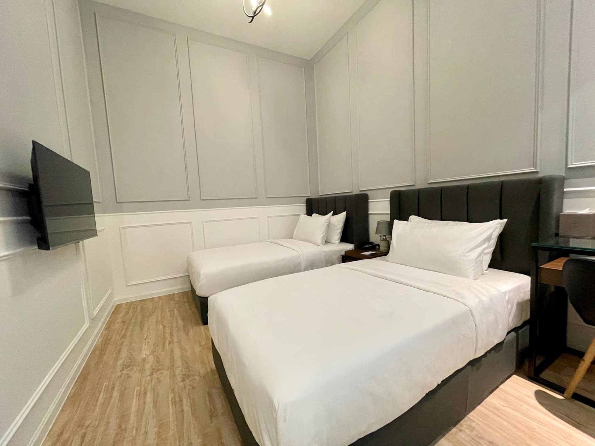 Wesley Hotel photo 7