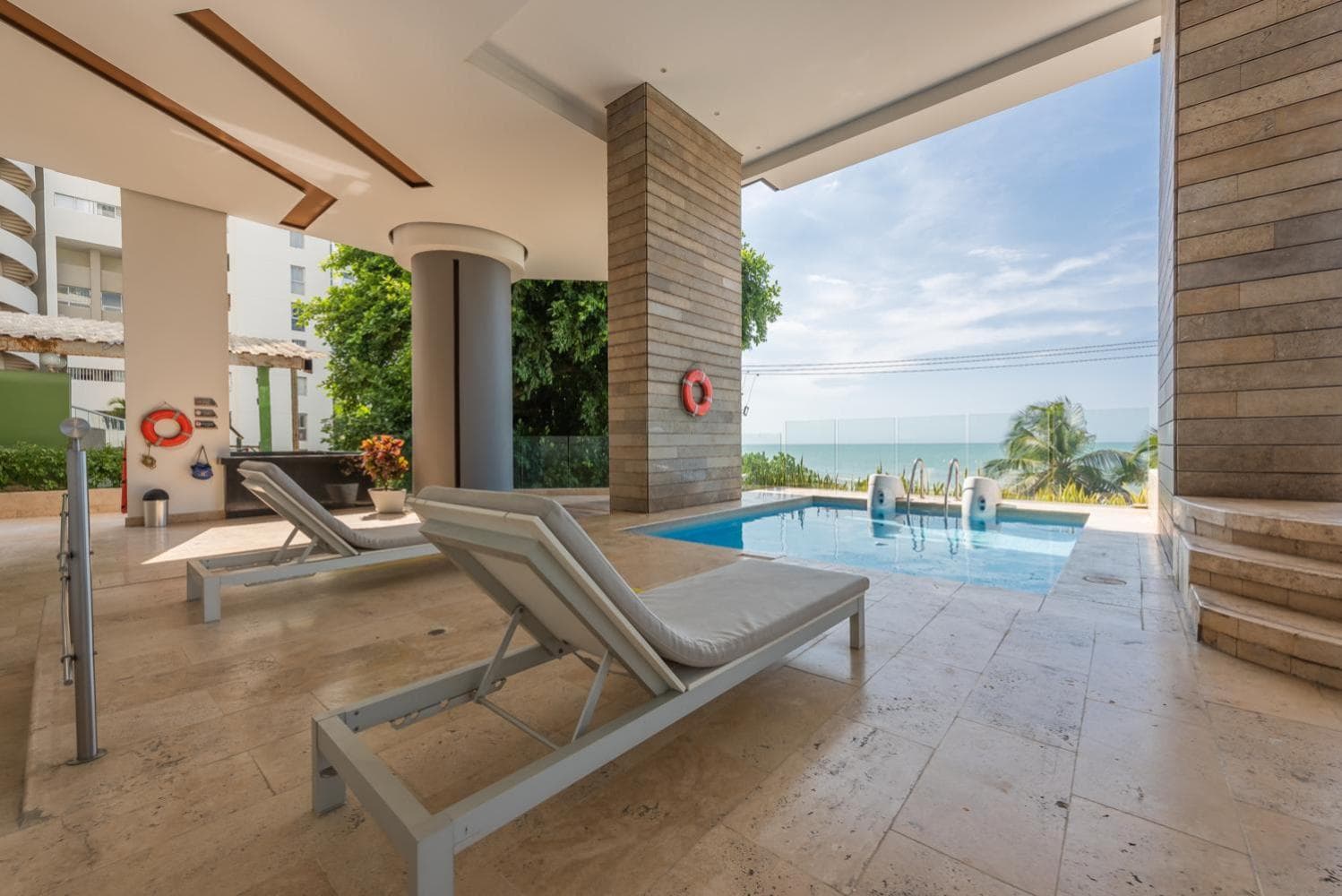 MURANO ELITE NEW OCEAN FRONT DUPLEx photo 3