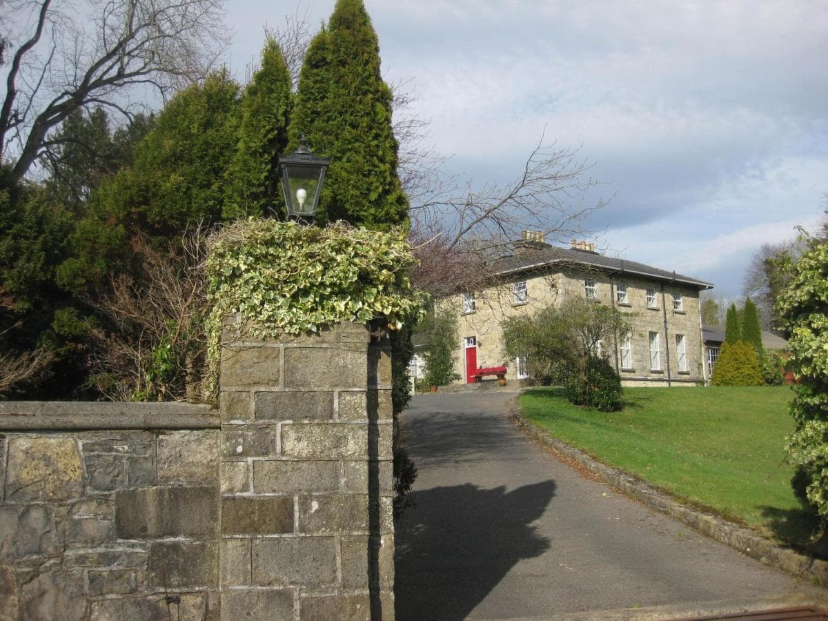 Glebe House photo 4