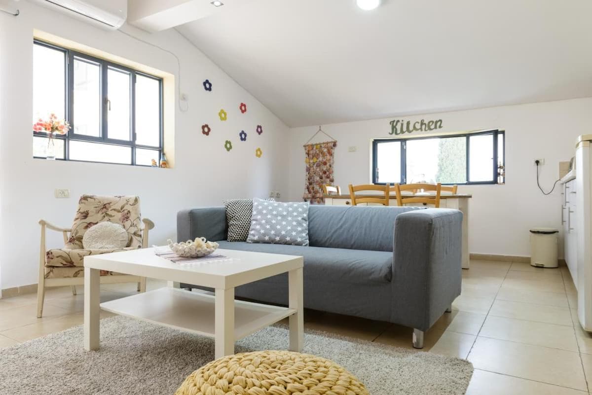 Judith's Place - Stylish Apartments photo 2