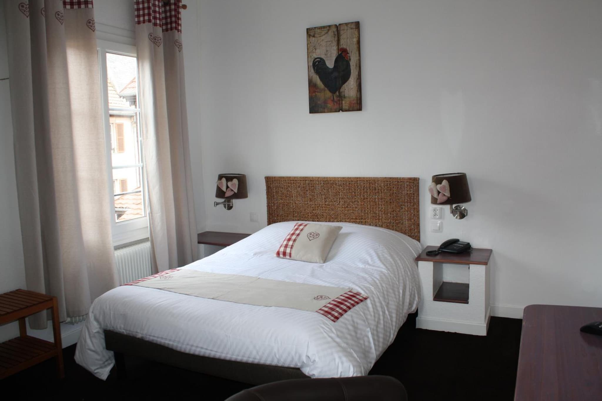 A la Maison Rouge Hôtel & Restaurant photo 4