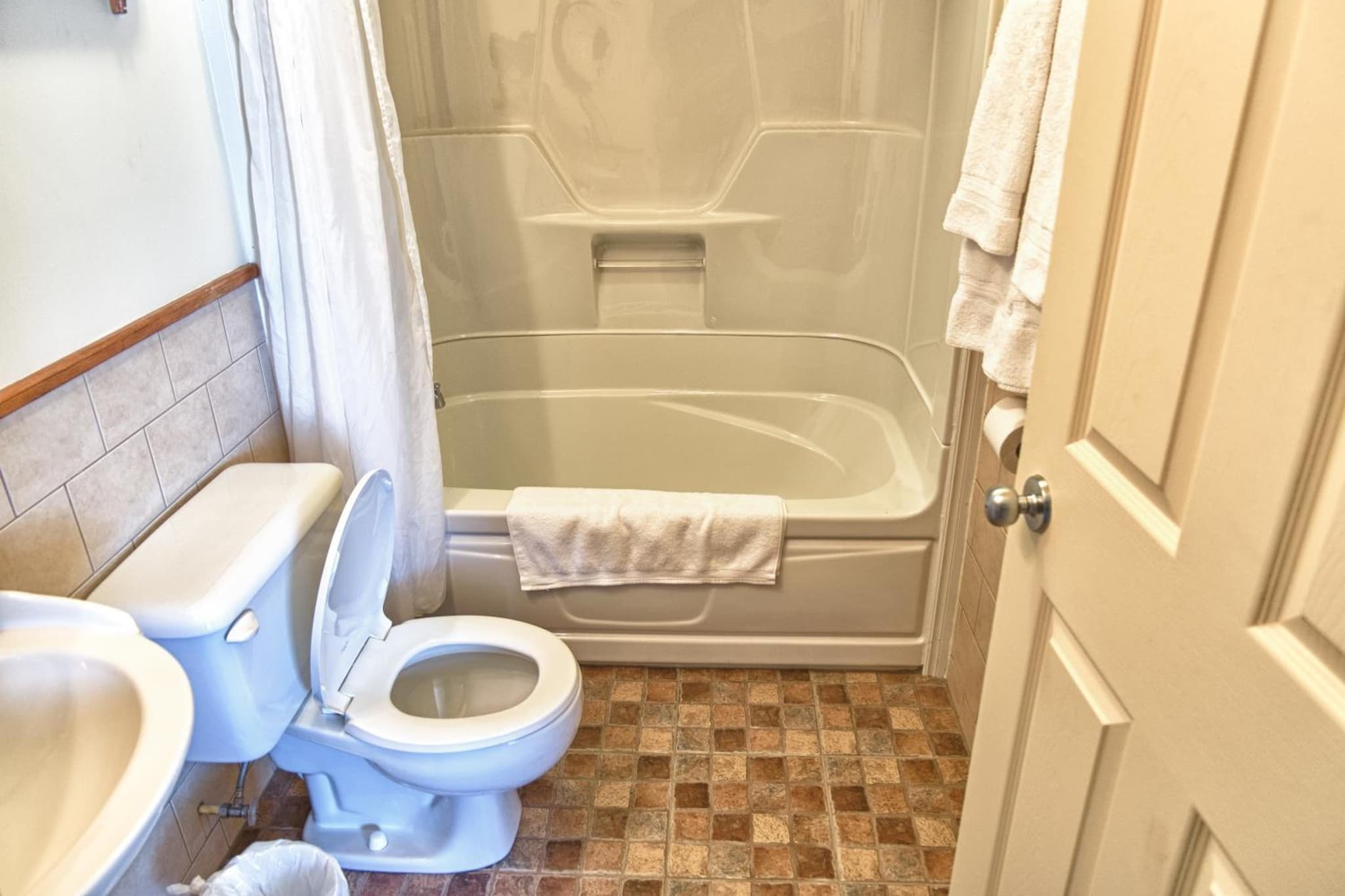 Hotel Le Plaza photo 3