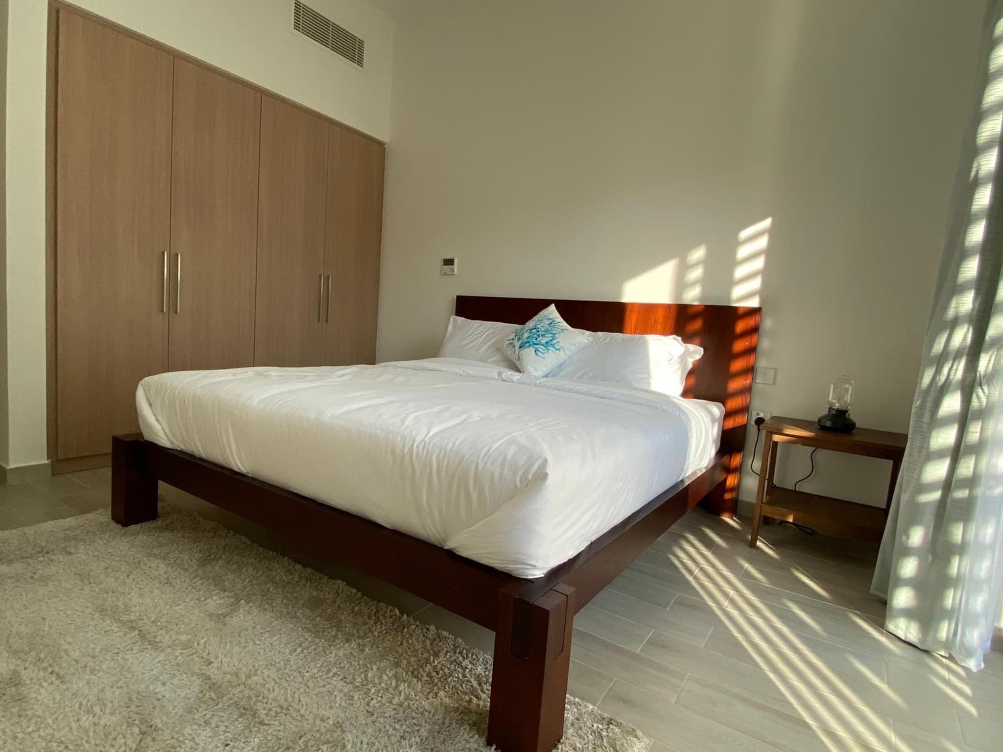 The White villa photo 7