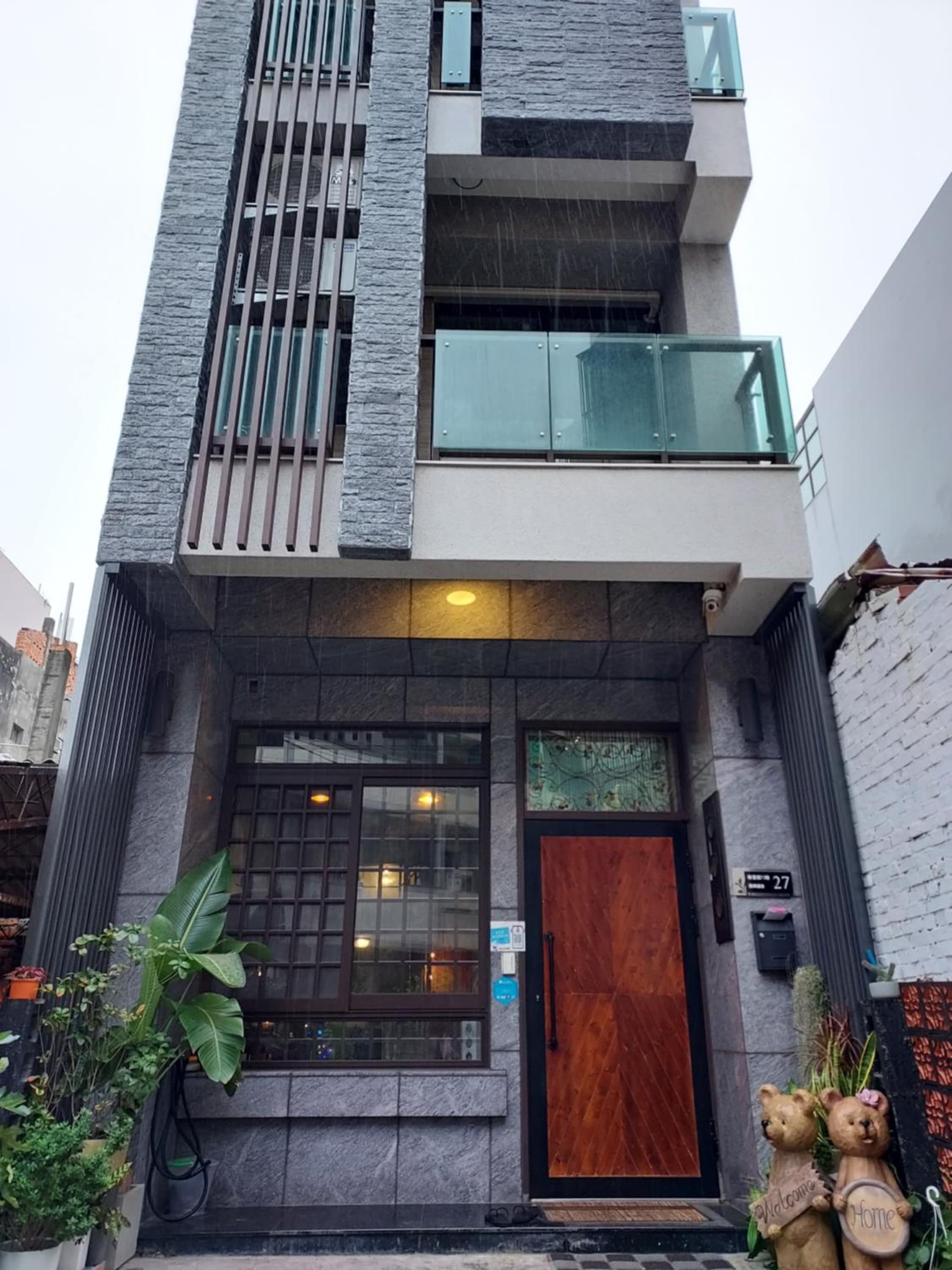 Youngnn Hostel