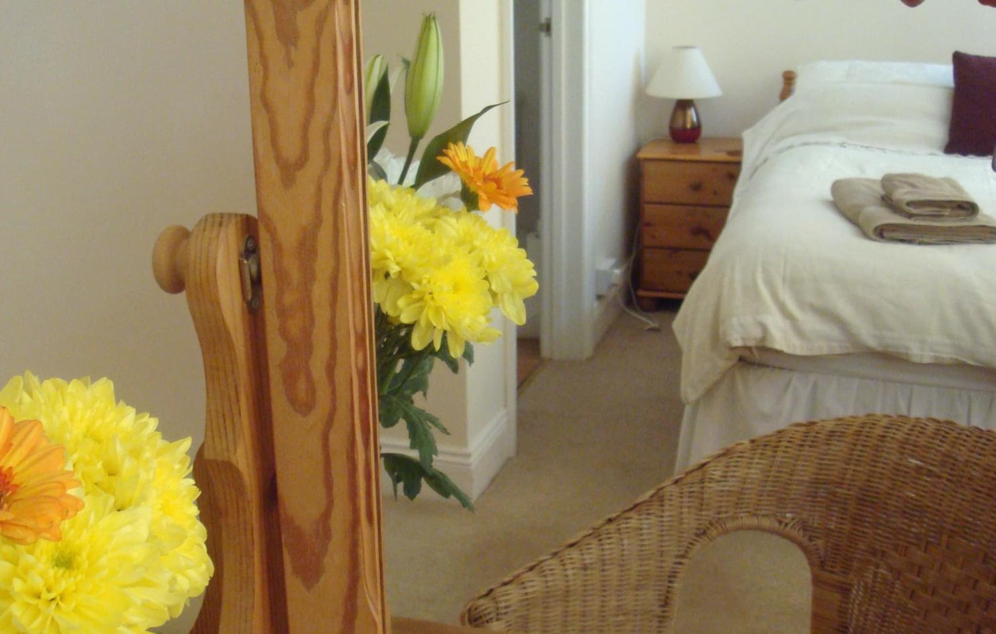 Harlequin Guest House with parking photo 6