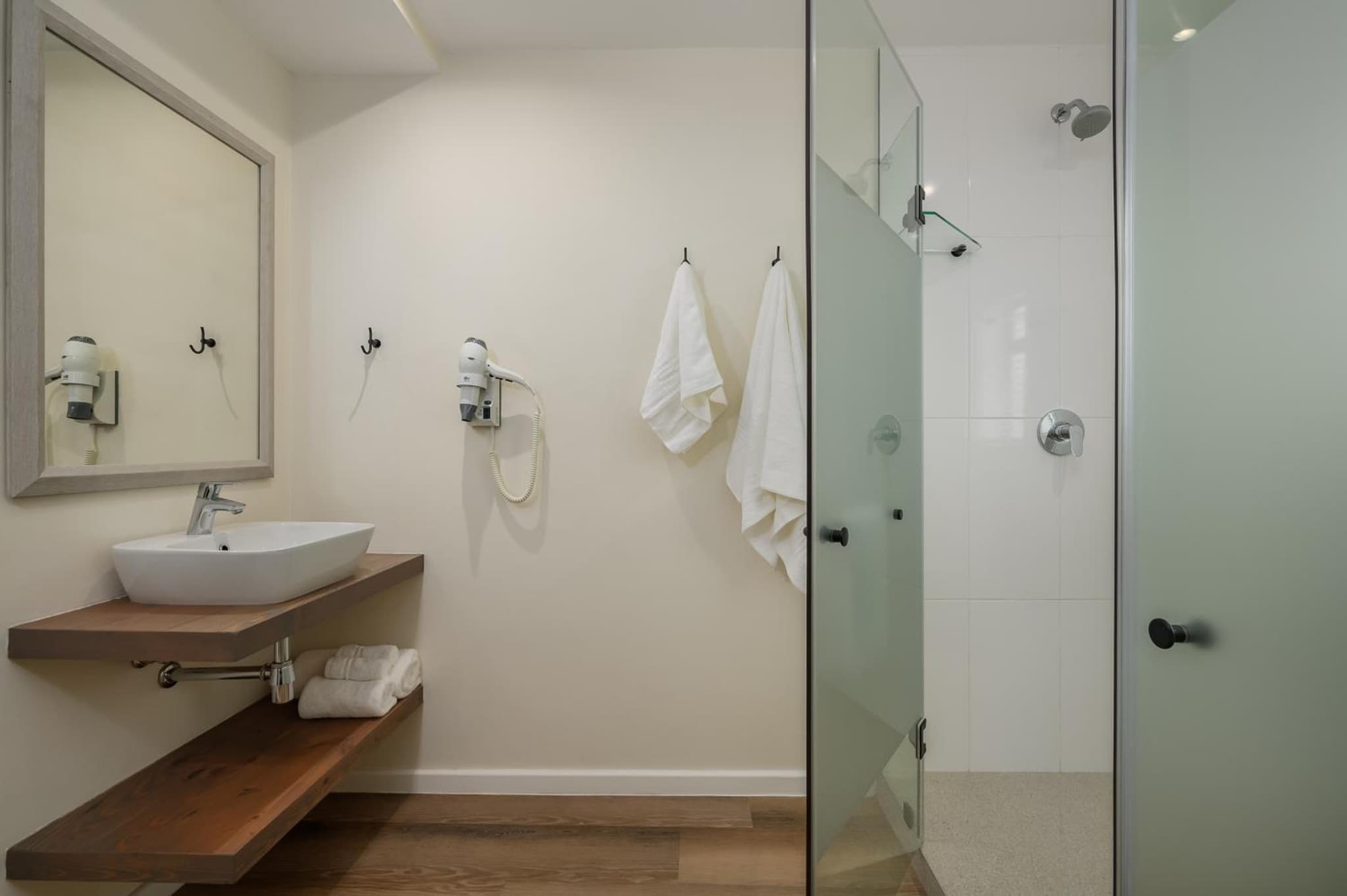 Paxton Luxury Apartments self-catering photo 6