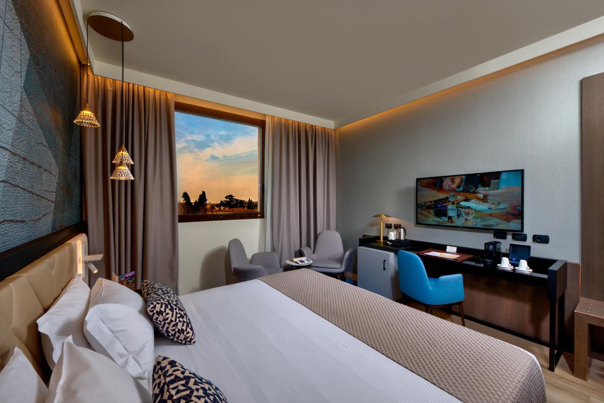 hotel room