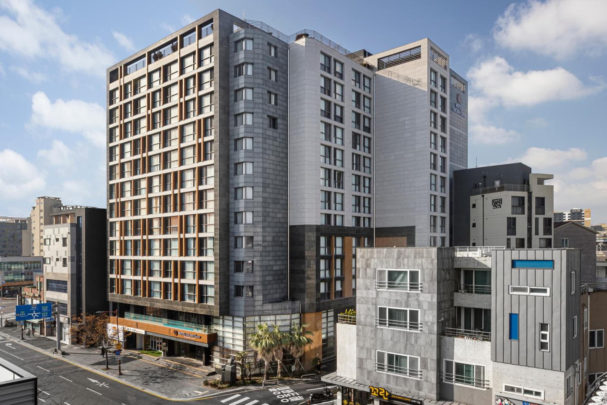 Golden Daisy Hotel photo 4