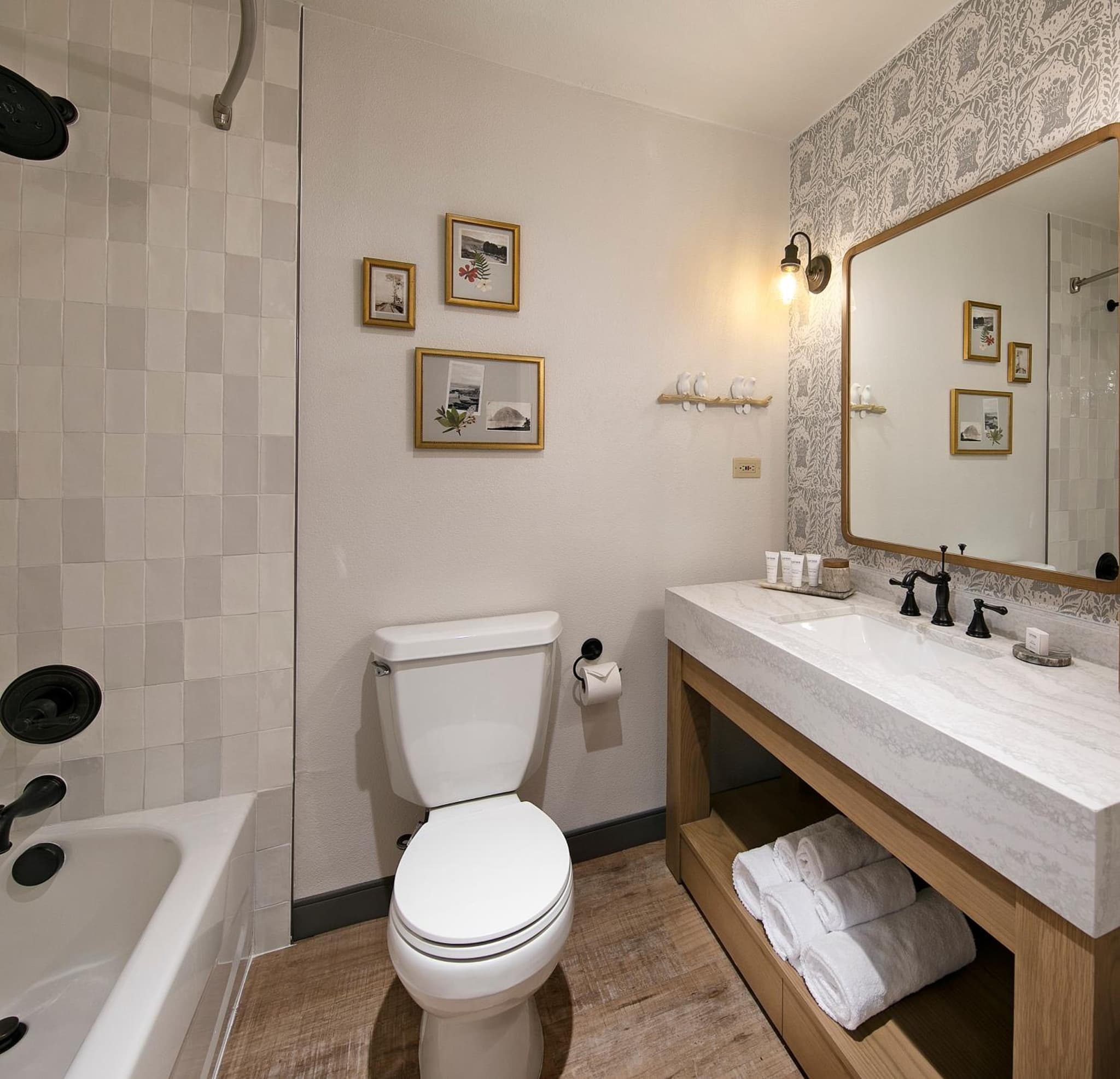 Fireside Inn on Moonstone Beach photo 4
