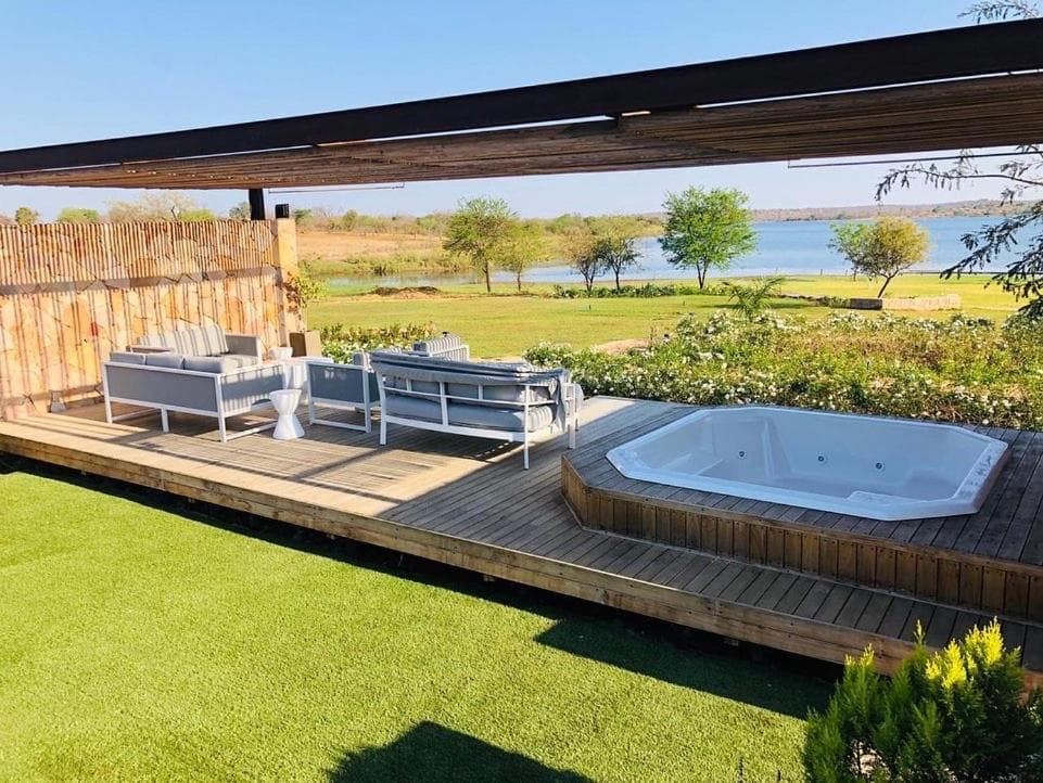 Lira Boutique Hotel photo 2