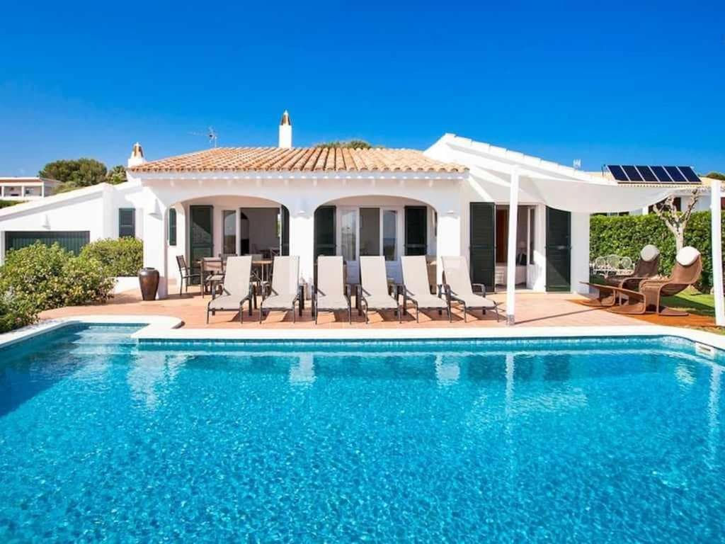 Villa Bini Oran- Gran piscina, vistas al mar