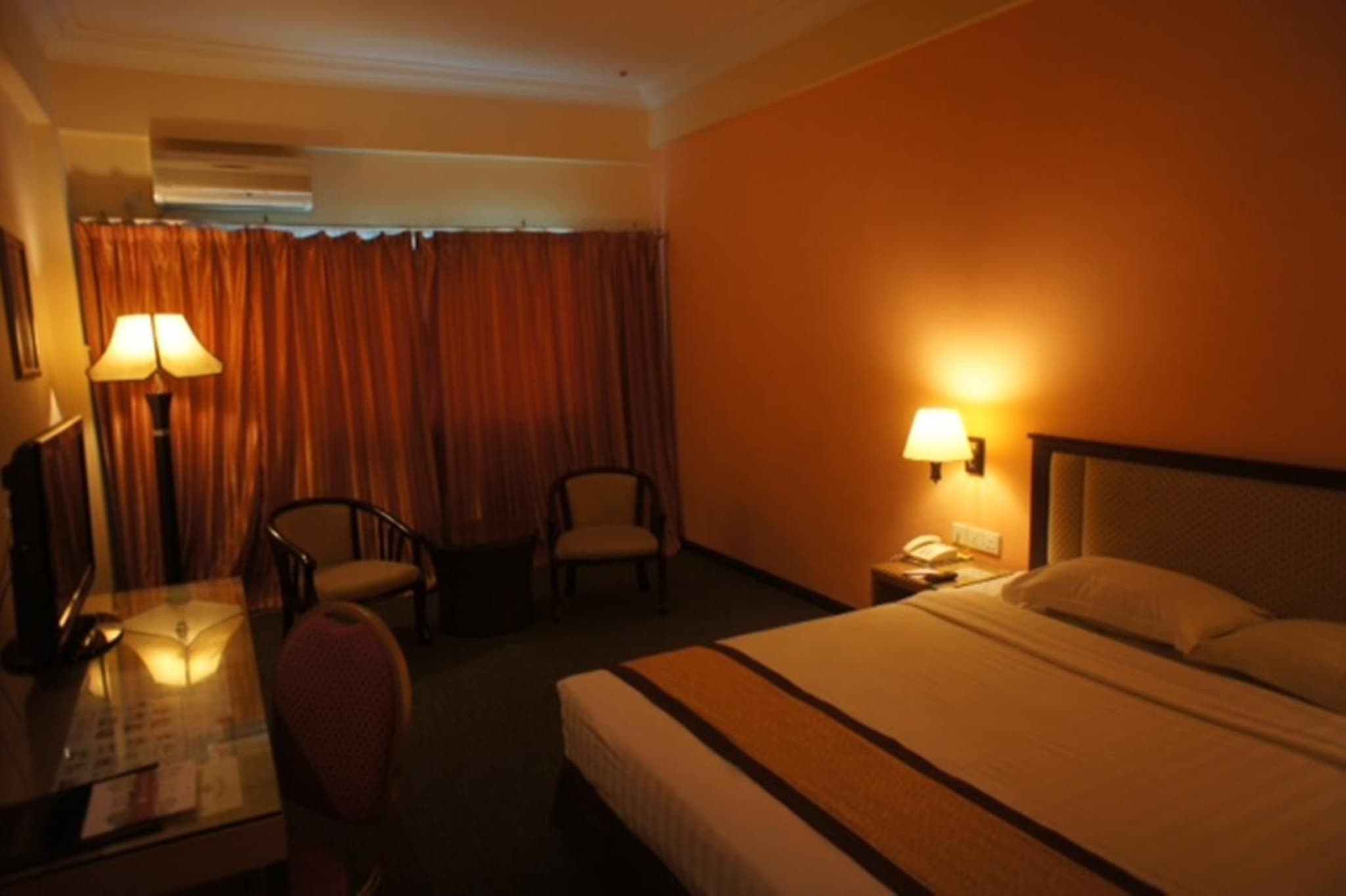 Tyng Garden Hotel photo 9