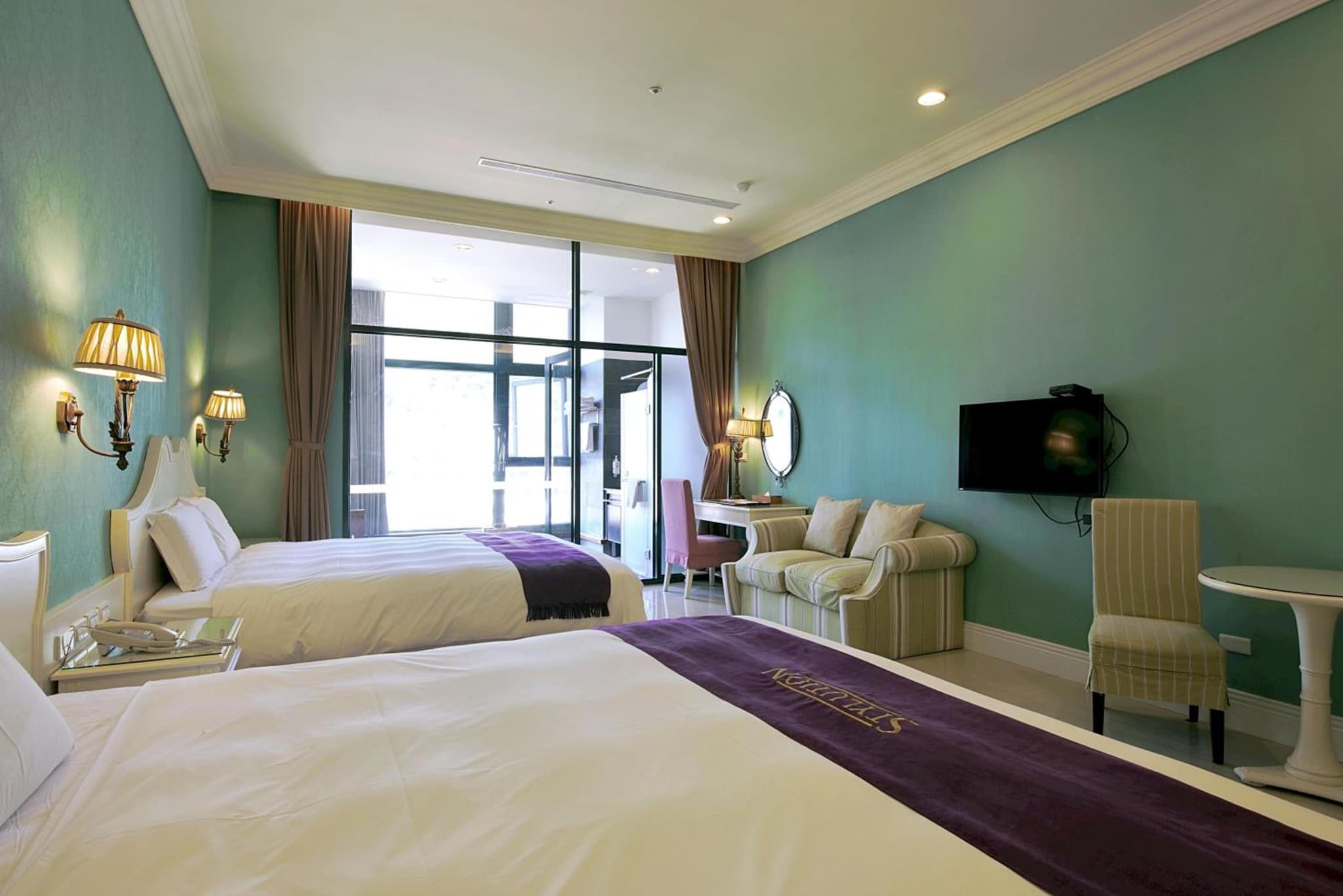 hotel room