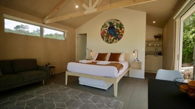One O One Cabins, Waiheke Island photo 8