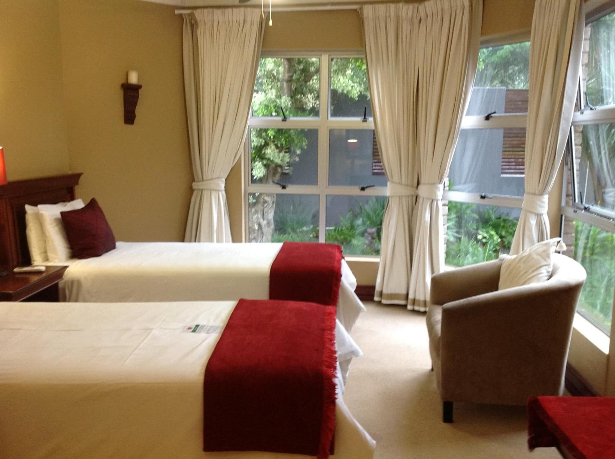 Burnham House B&B photo 2