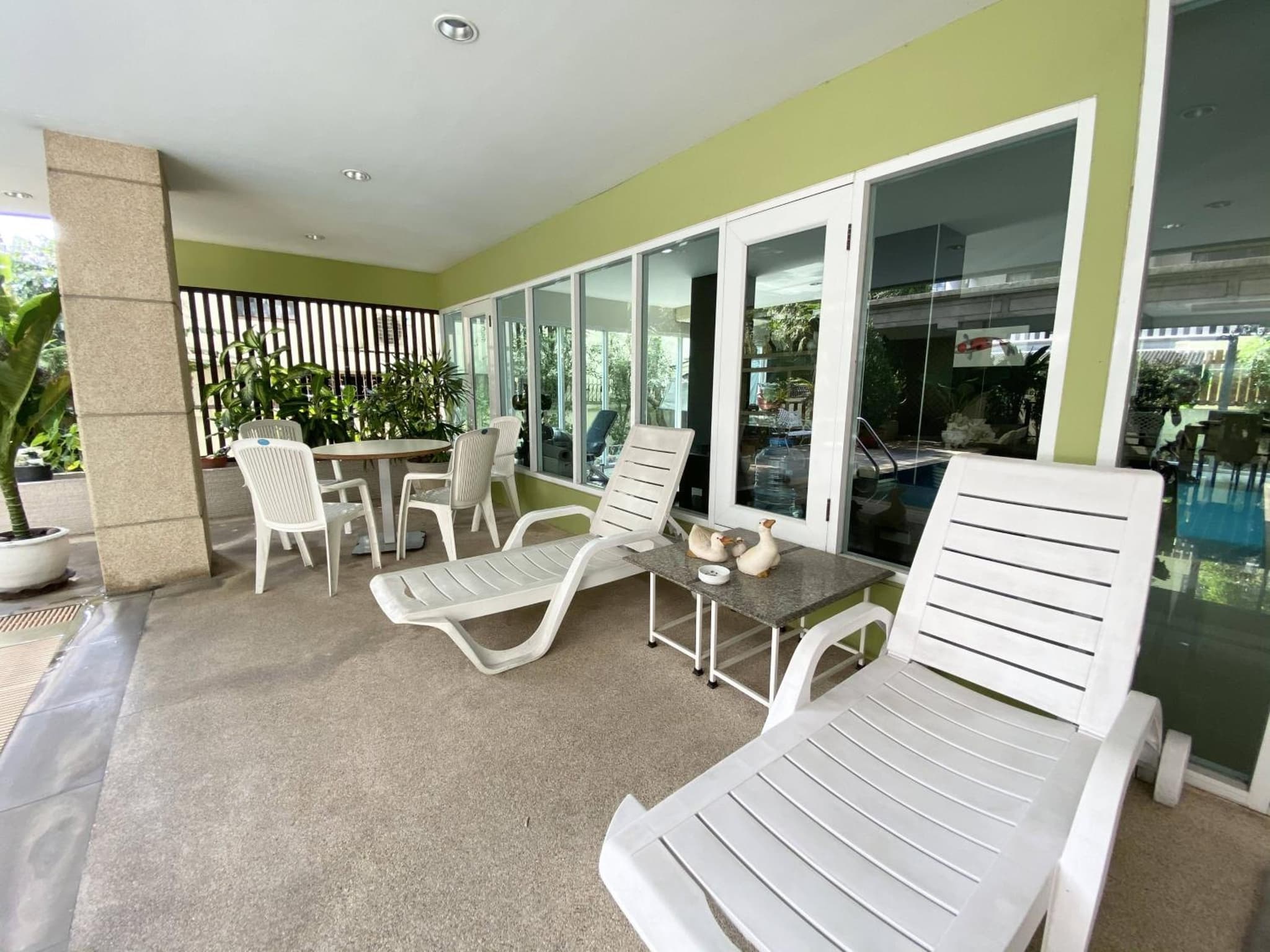 14 Place Sukhumvit Suites photo 2