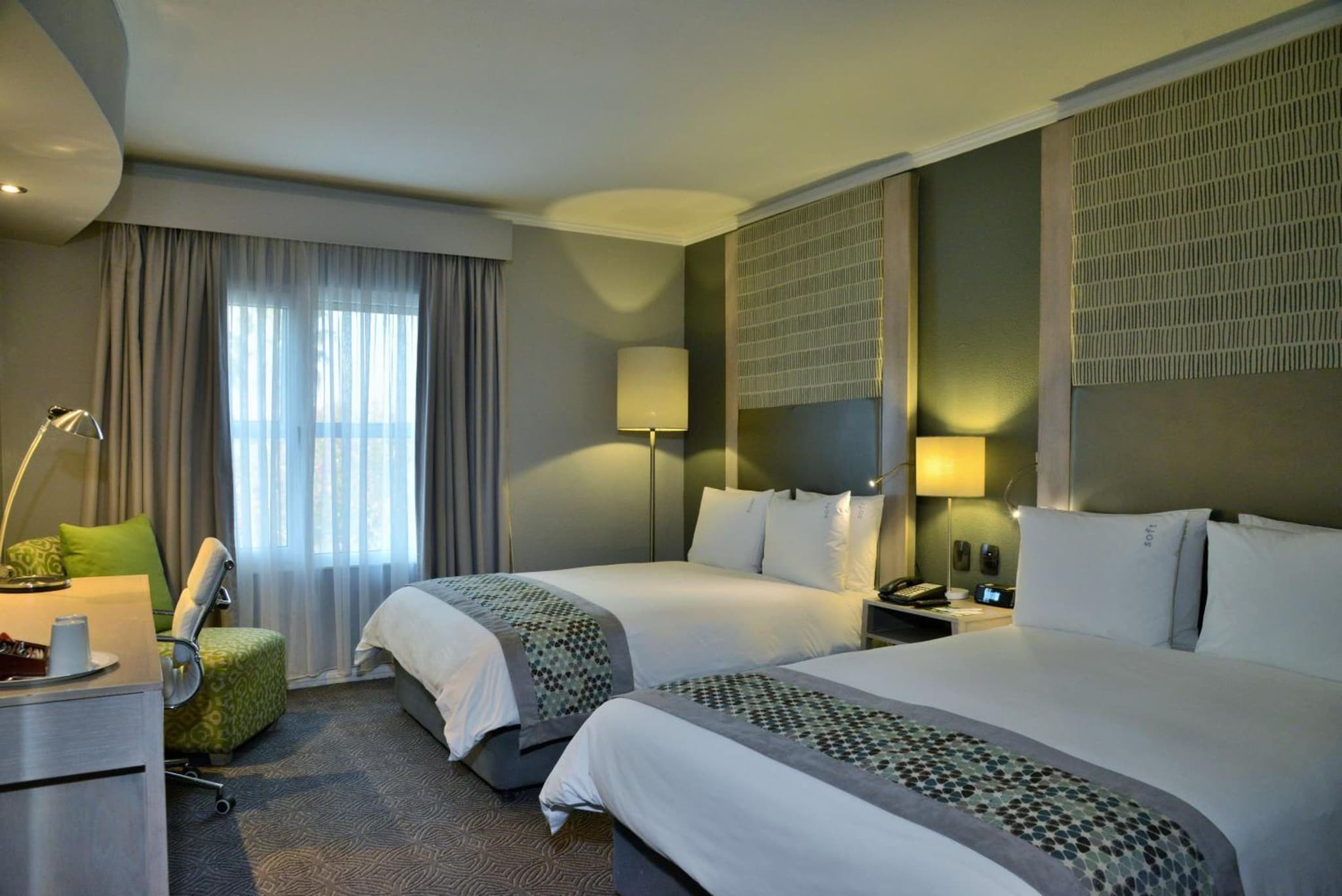 Holiday Inn Johannesburg OR Tambo Airport Hotel by IHG photo 3