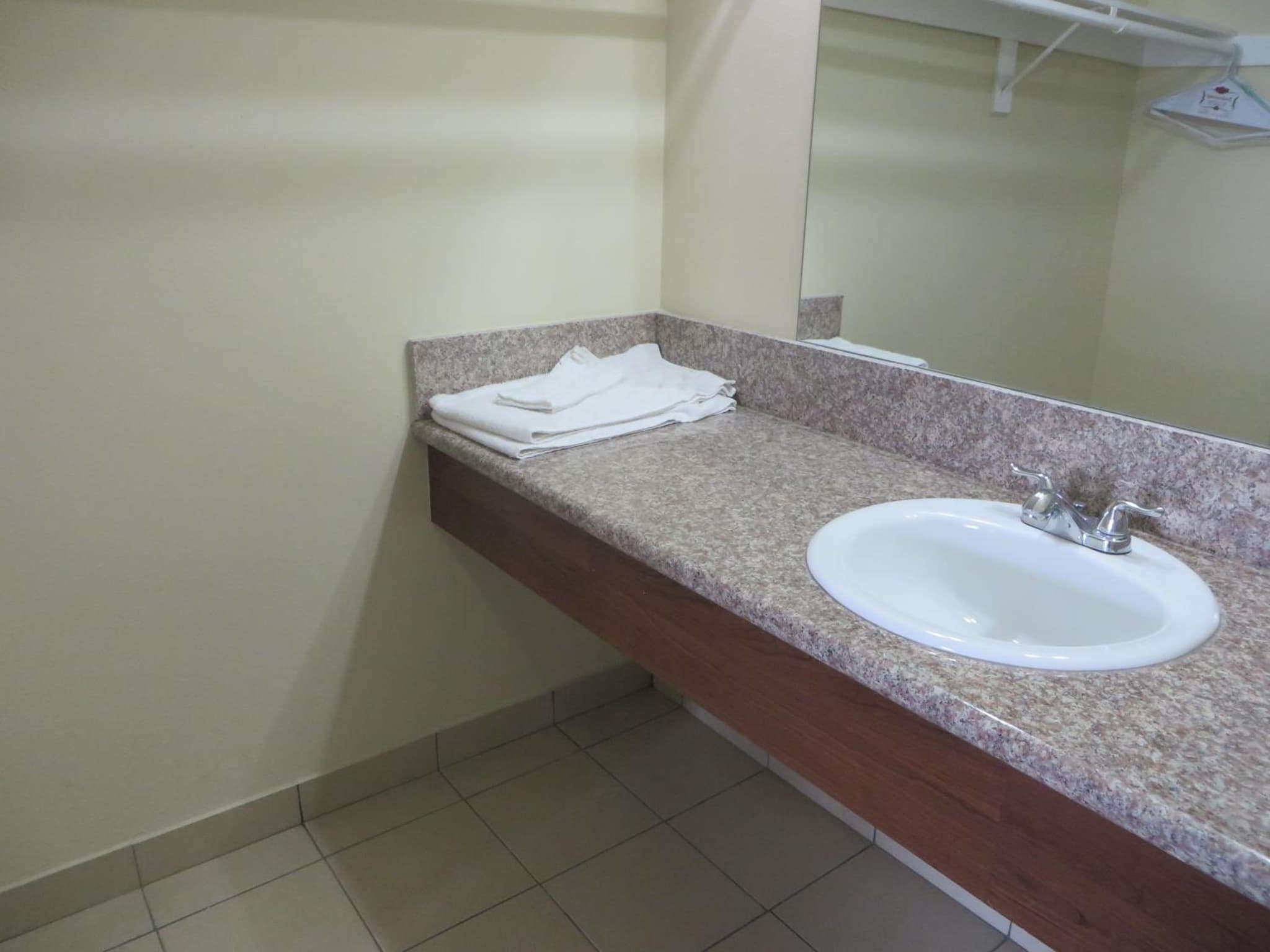 National Inn Garden Grove photo 3