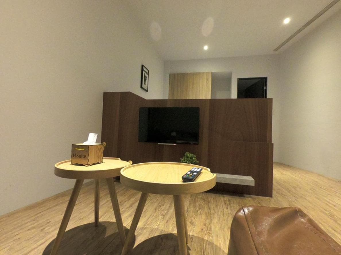 H suite Go photo 5