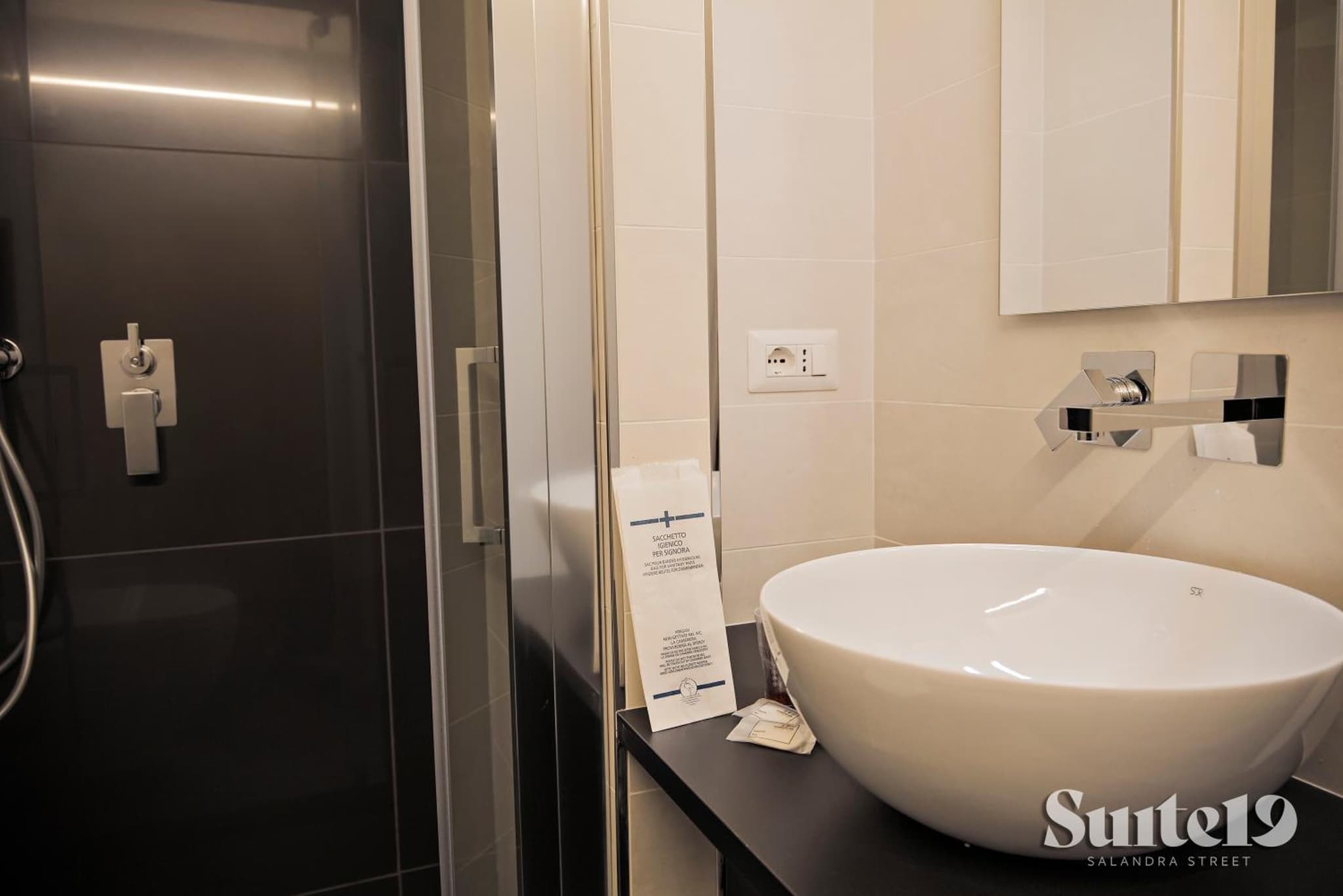 SUITE19Bari photo 9