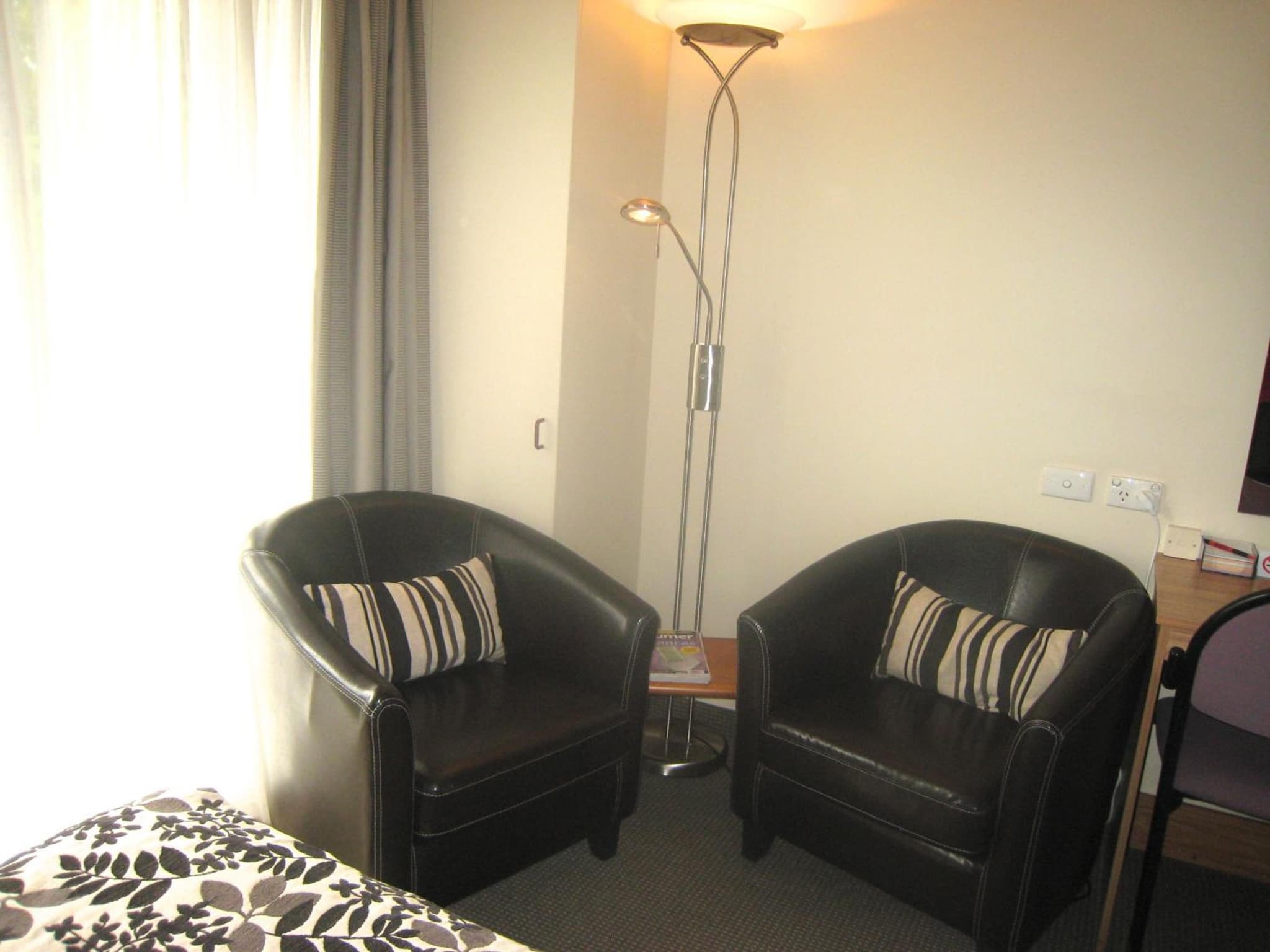 Buller Court on Palmerston photo 6