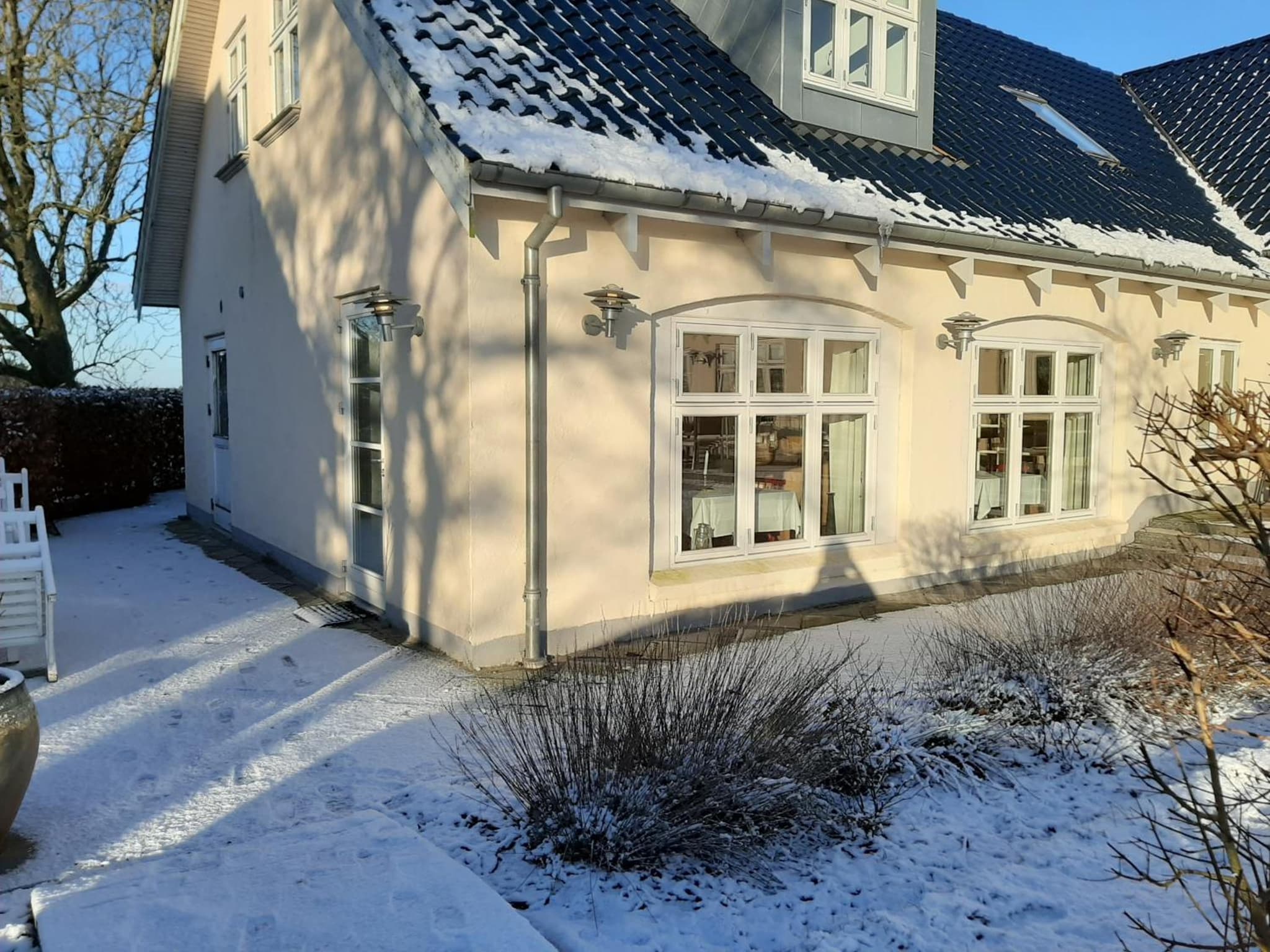 LatterLy Rooms