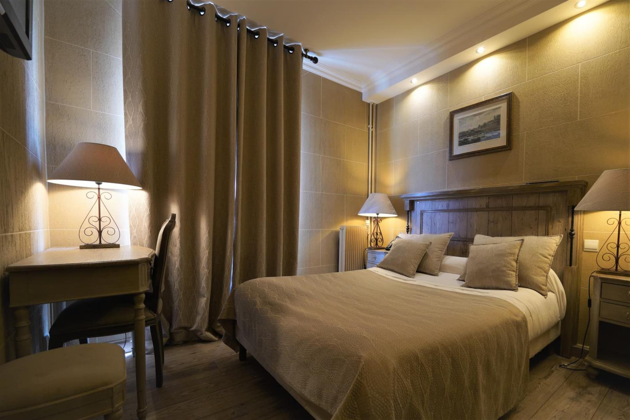 hotel room