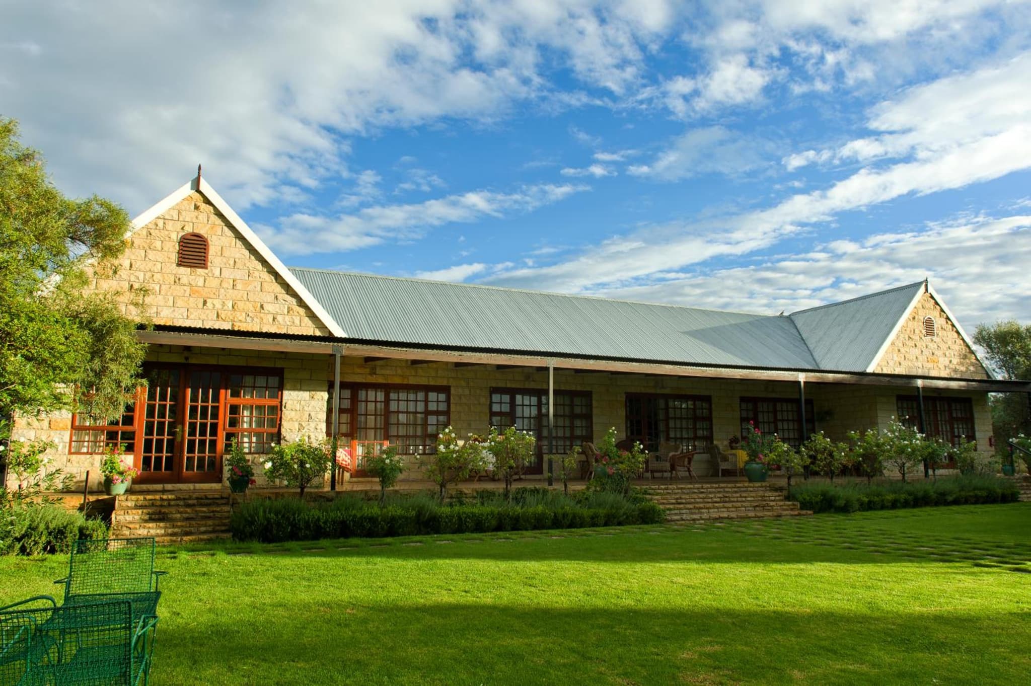 Olive Hill Country Lodge
