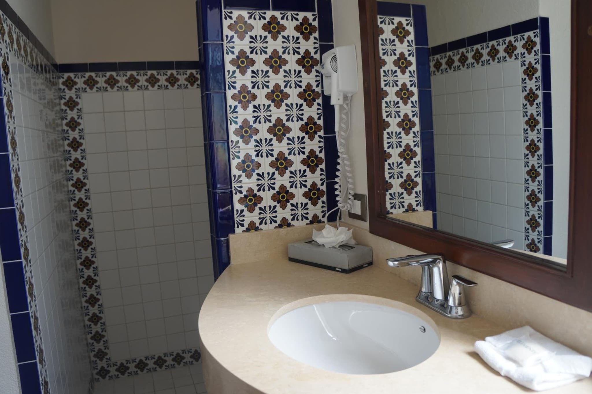 Hotel & Suites El Moro photo 5