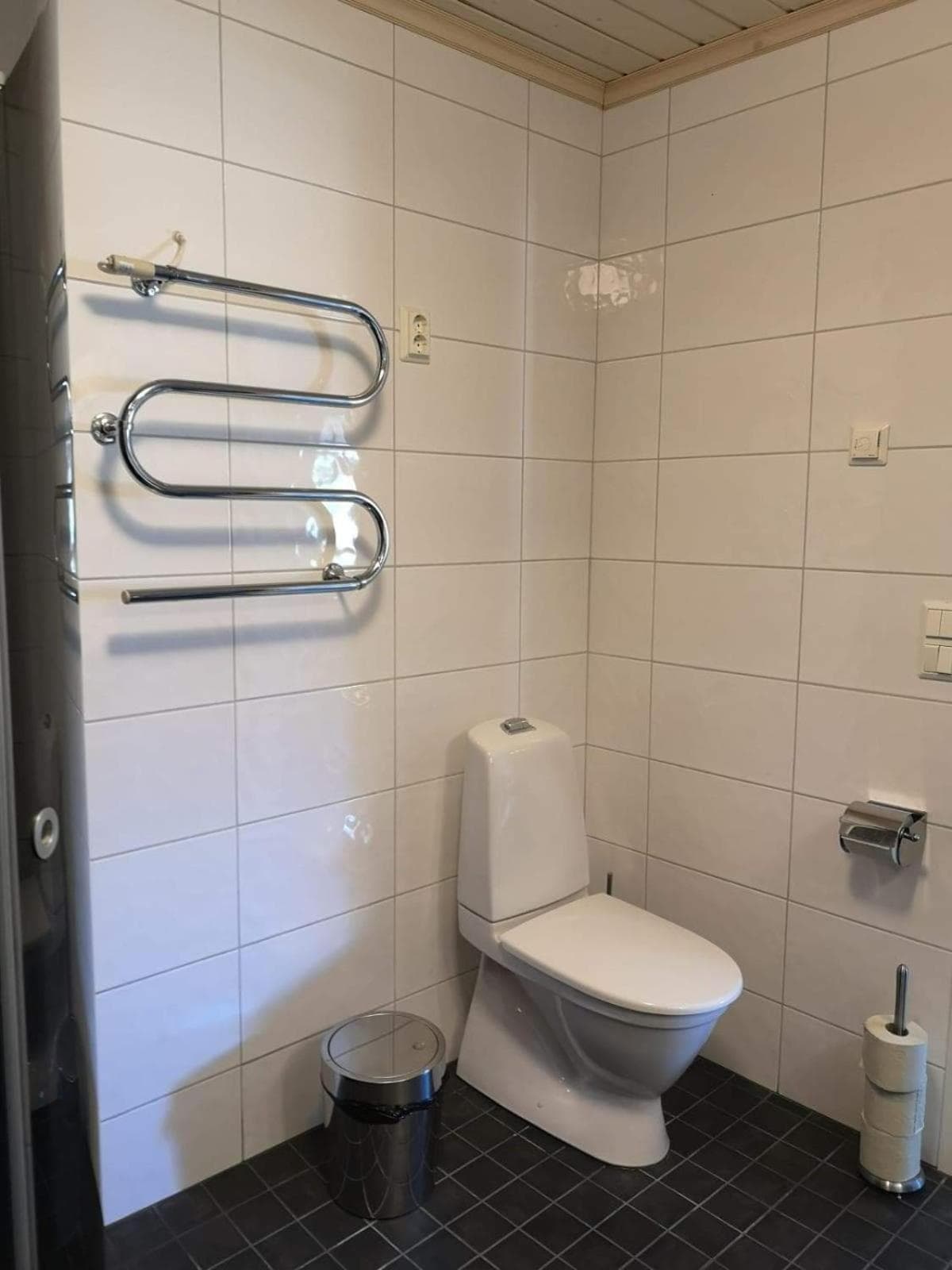 SARA - Modern Row Aprt with Sauna - 24h Check-in photo 6