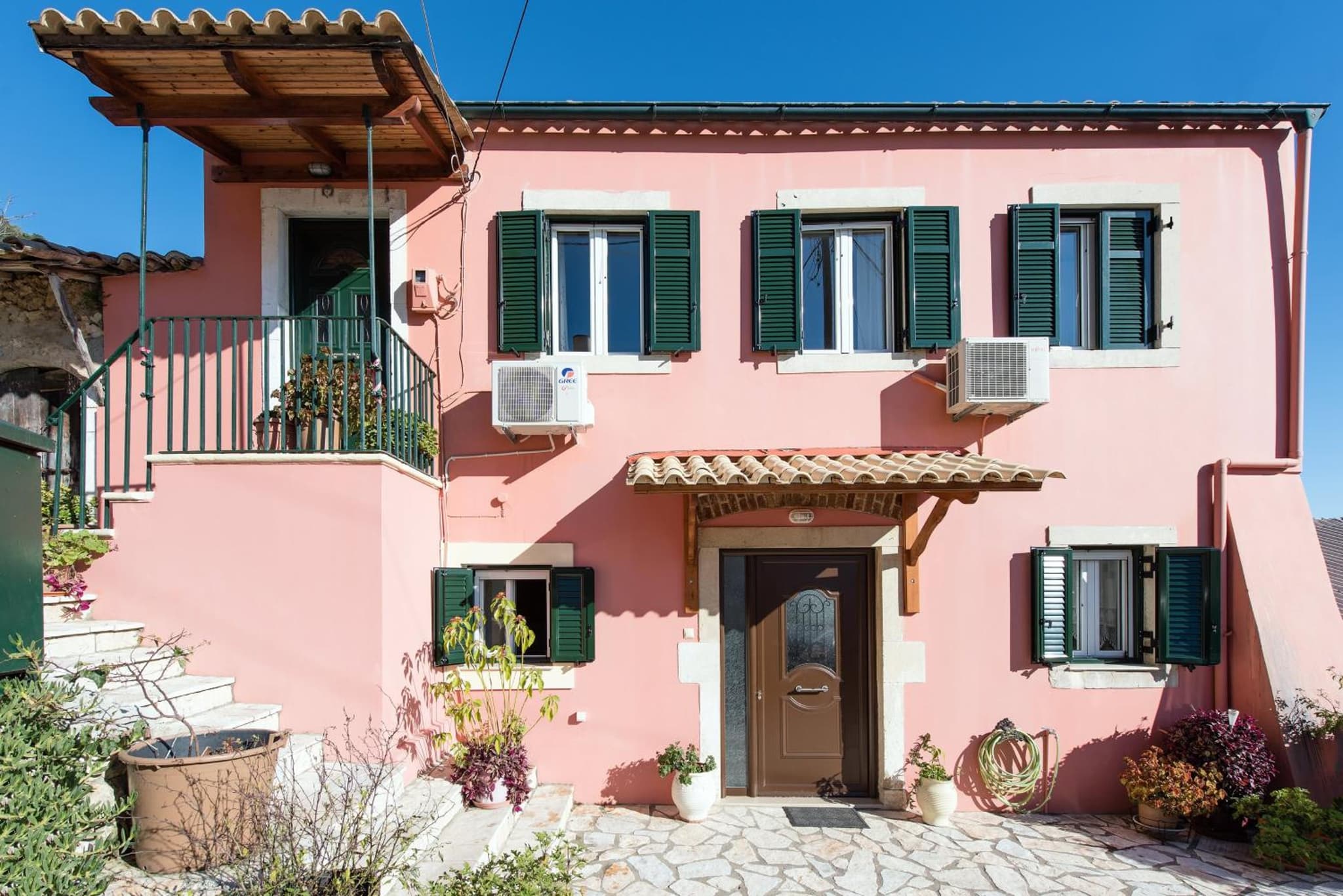Lala Cottage photo 6