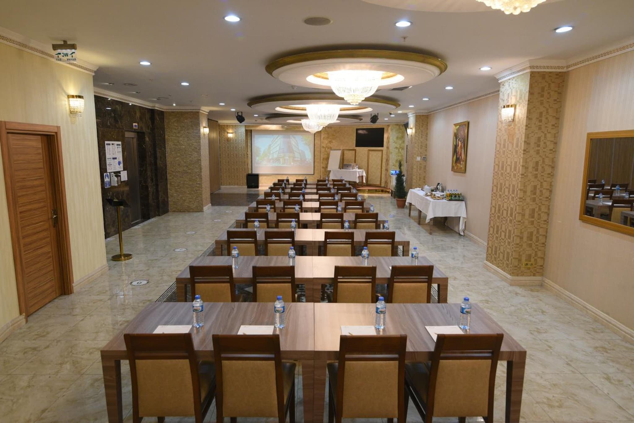 MidMar Deluxe Hotel photo 6