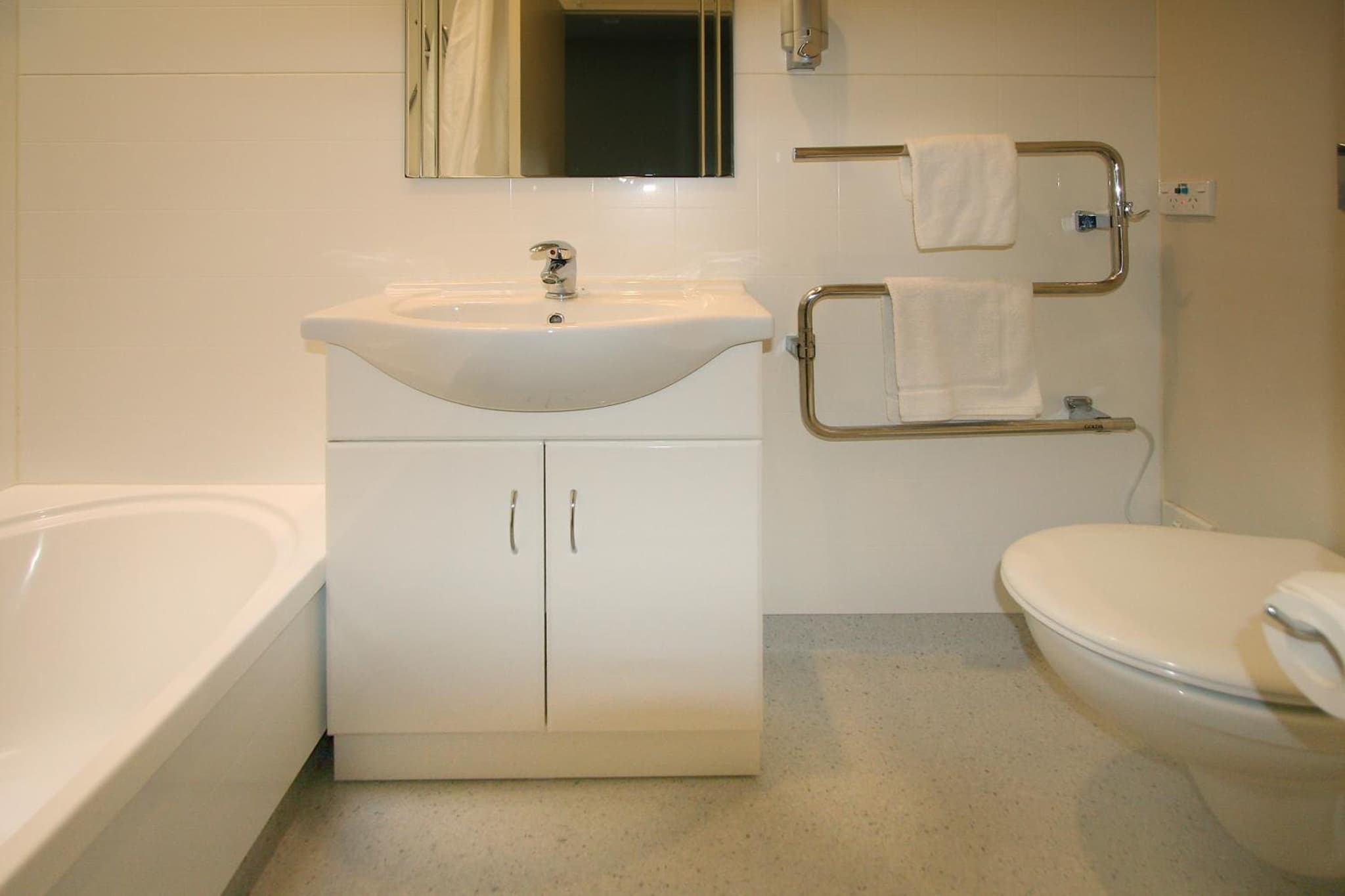 Queenstown Gateway Apartments photo 6