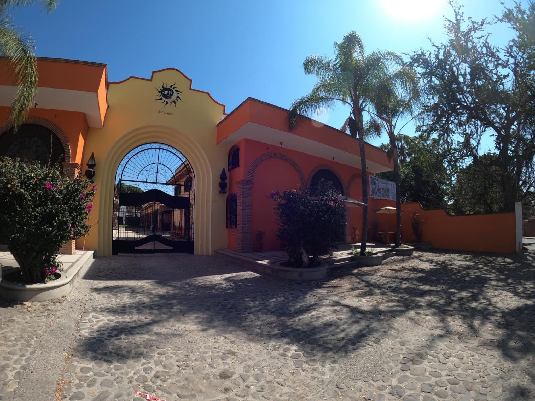 Hotel Boutique Sol y Luna SPA