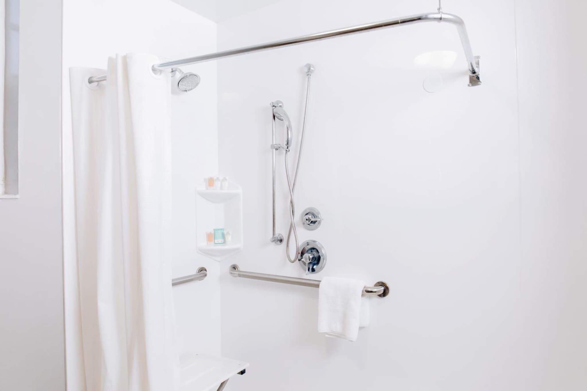 Ocean Reef Suites photo 4